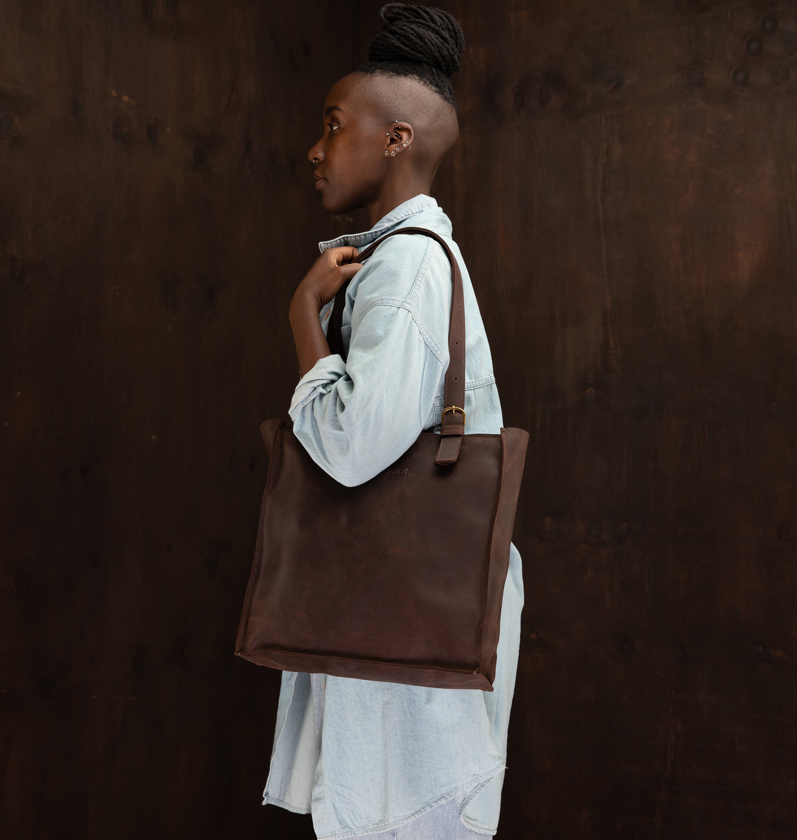 Pull-up Leather Shopper Tote - Sandstorm Kenya (KE)