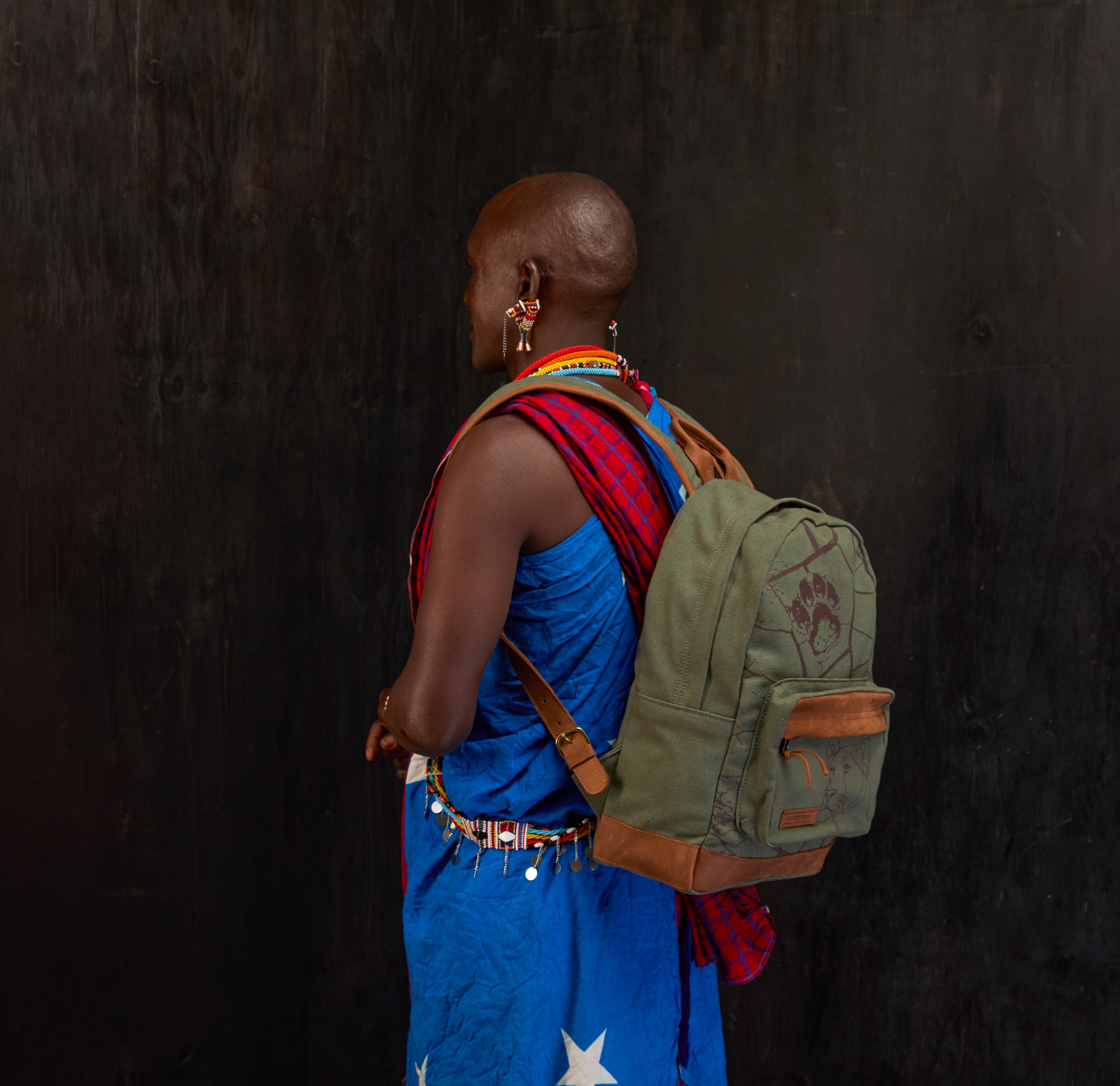 Canvas Hillary Backpack x Lion Guardian