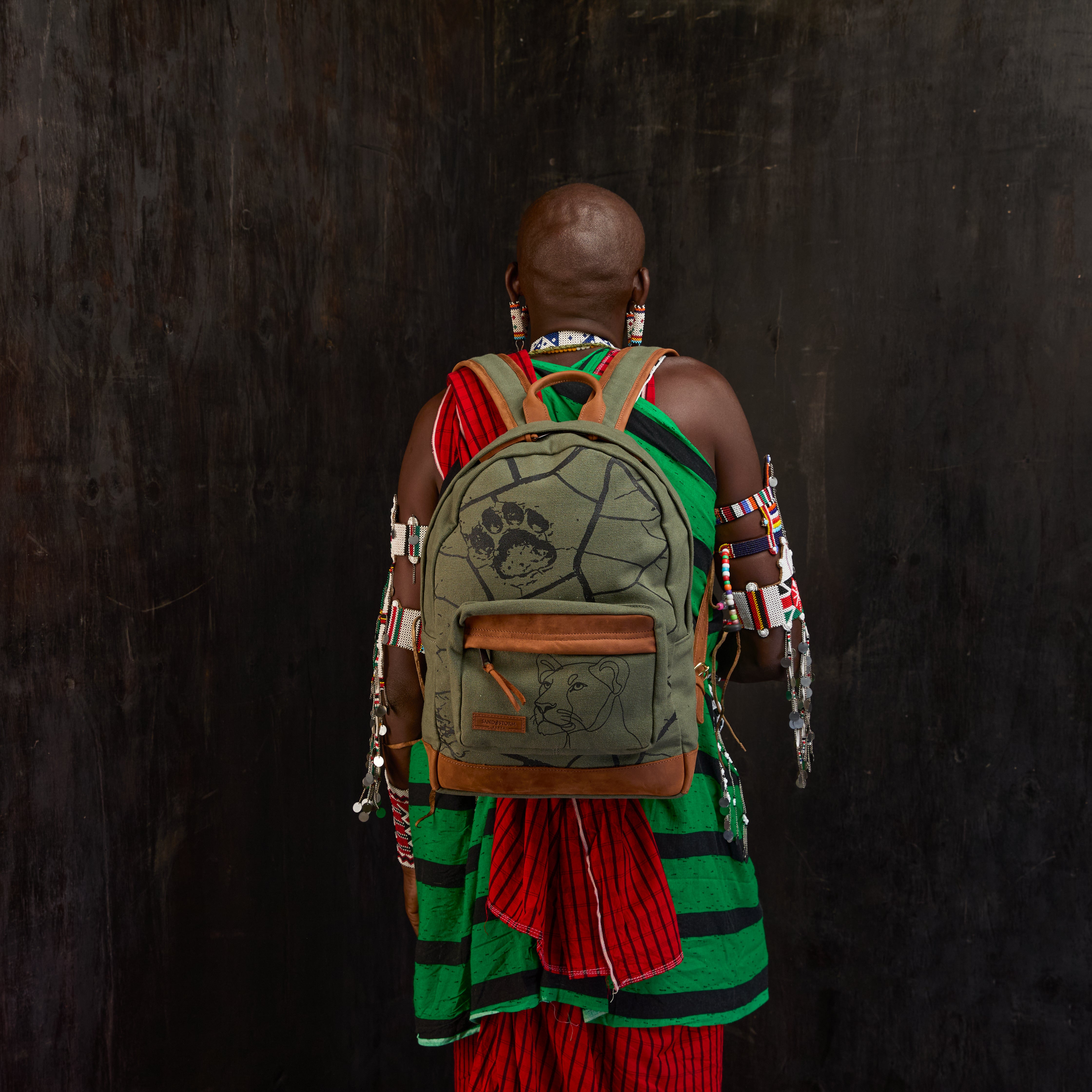 Canvas Hillary Backpack x Lion Guardian