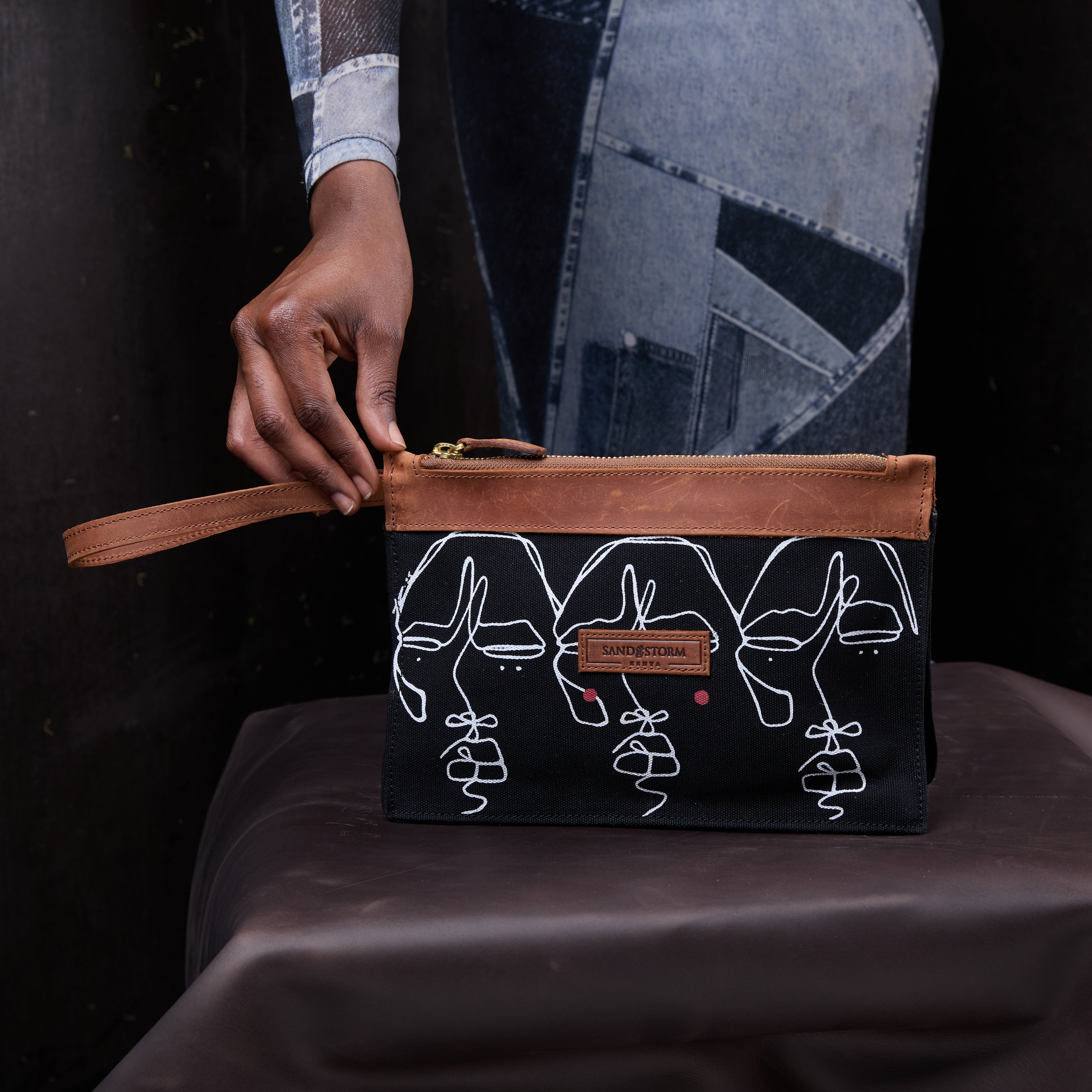 Canvas Agnes Pouch Sita Print x EndoSquared