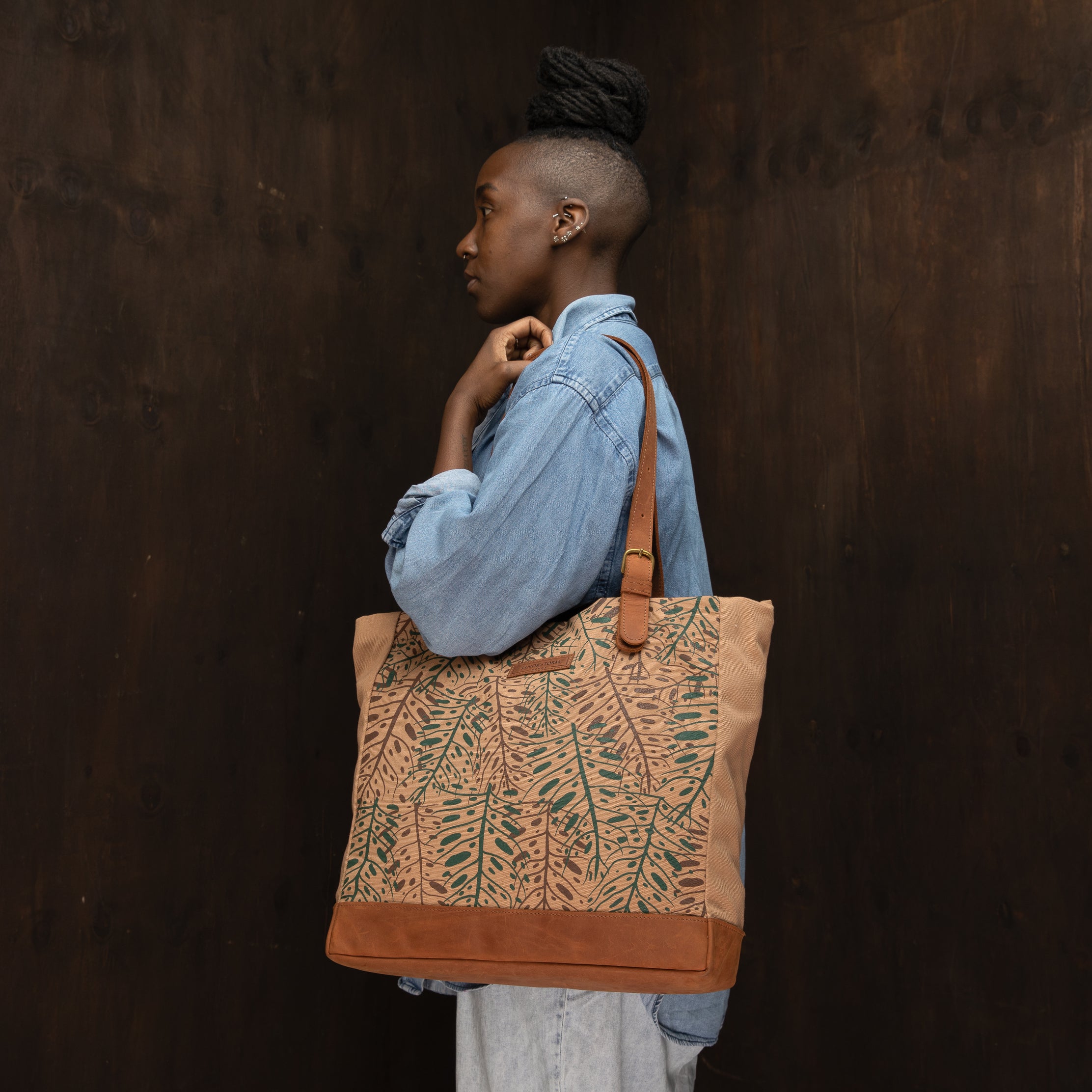 Canvas Matawi Print Metrine Tote - Sandstorm Kenya (Intl)