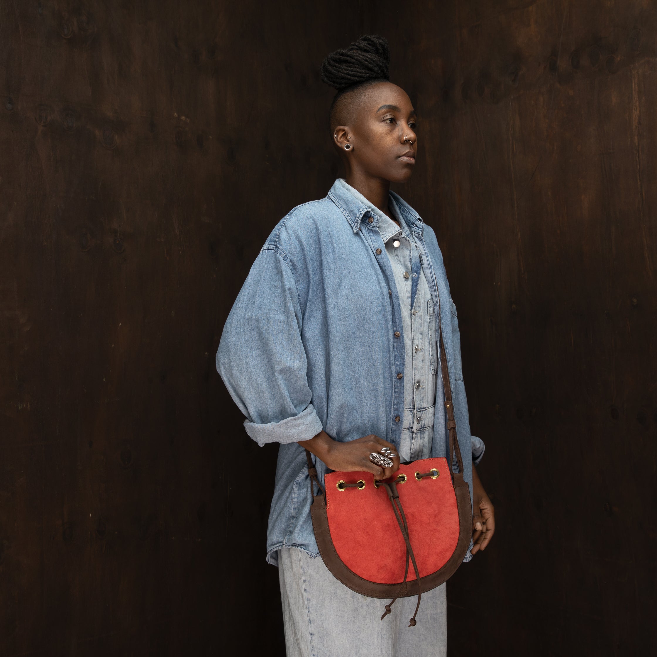 Suede Bucket Crossbody Plain - Sandstorm Kenya (Intl)