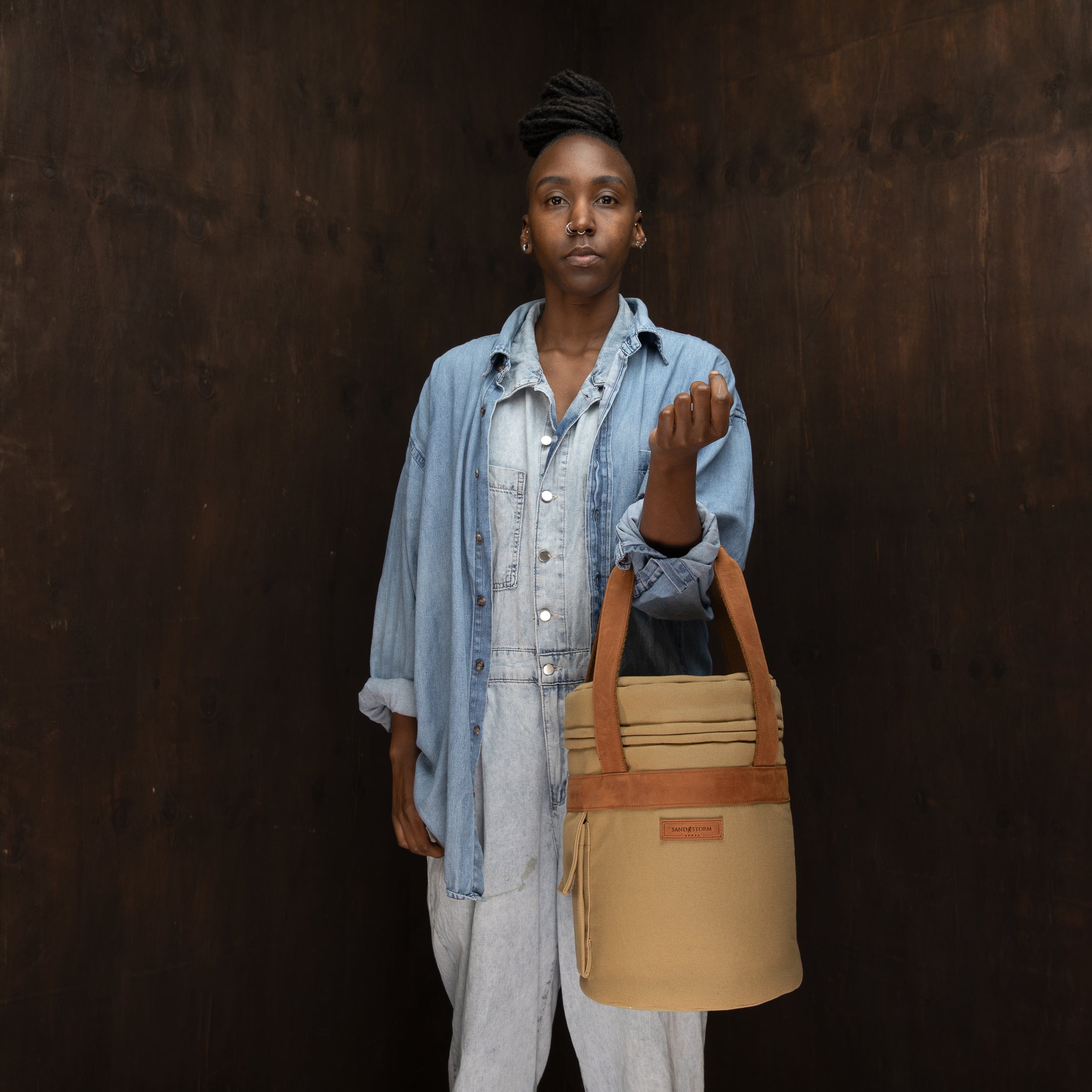 Canvas Champagne Cooler - Sandstorm Kenya (KE)