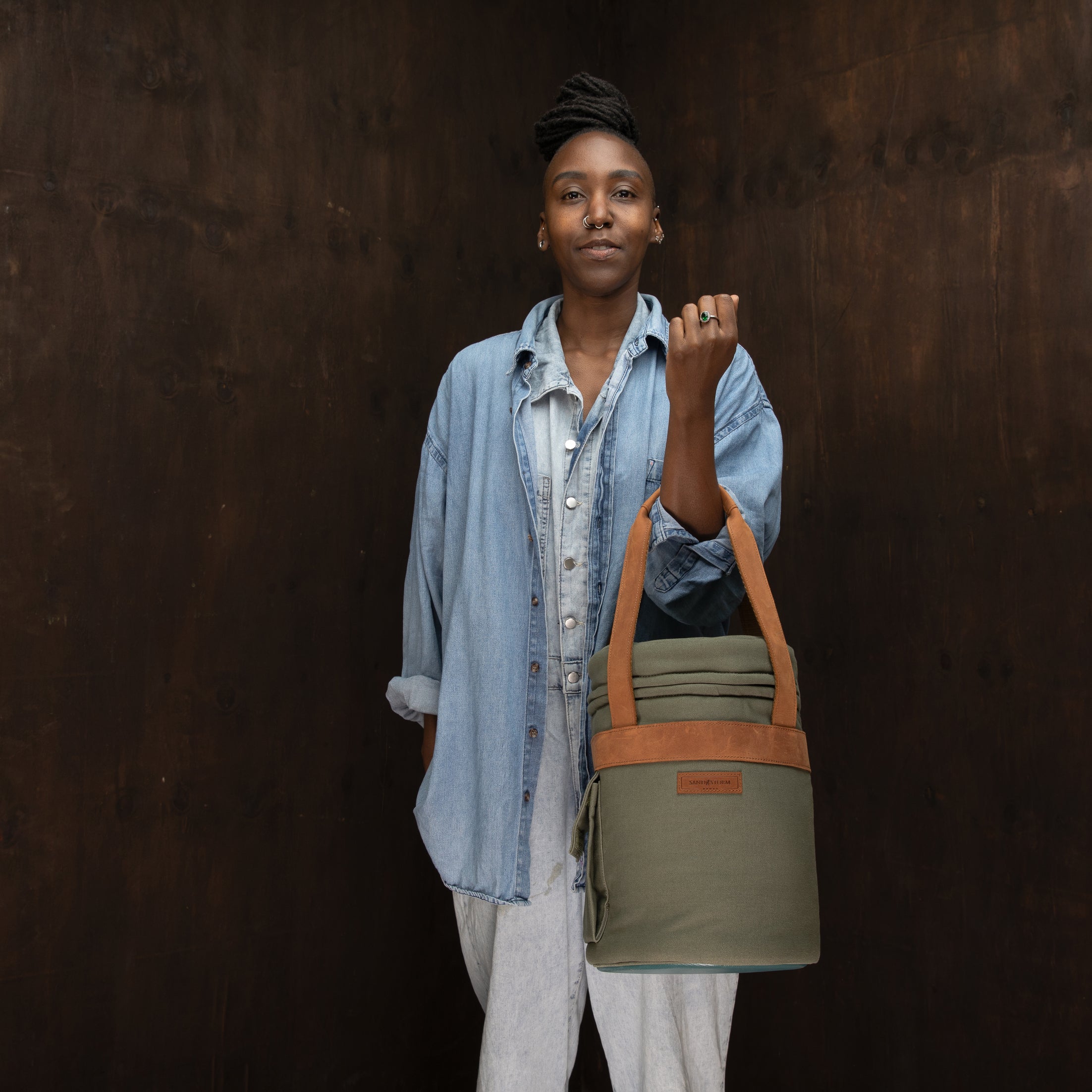 Canvas Champagne Cooler - Sandstorm Kenya (KE)