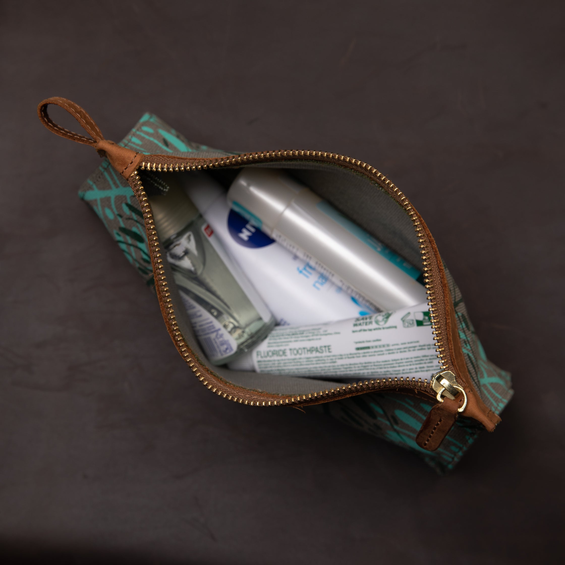 Canvas Matawi Print Agnes Pouch - Sandstorm Kenya (Intl)