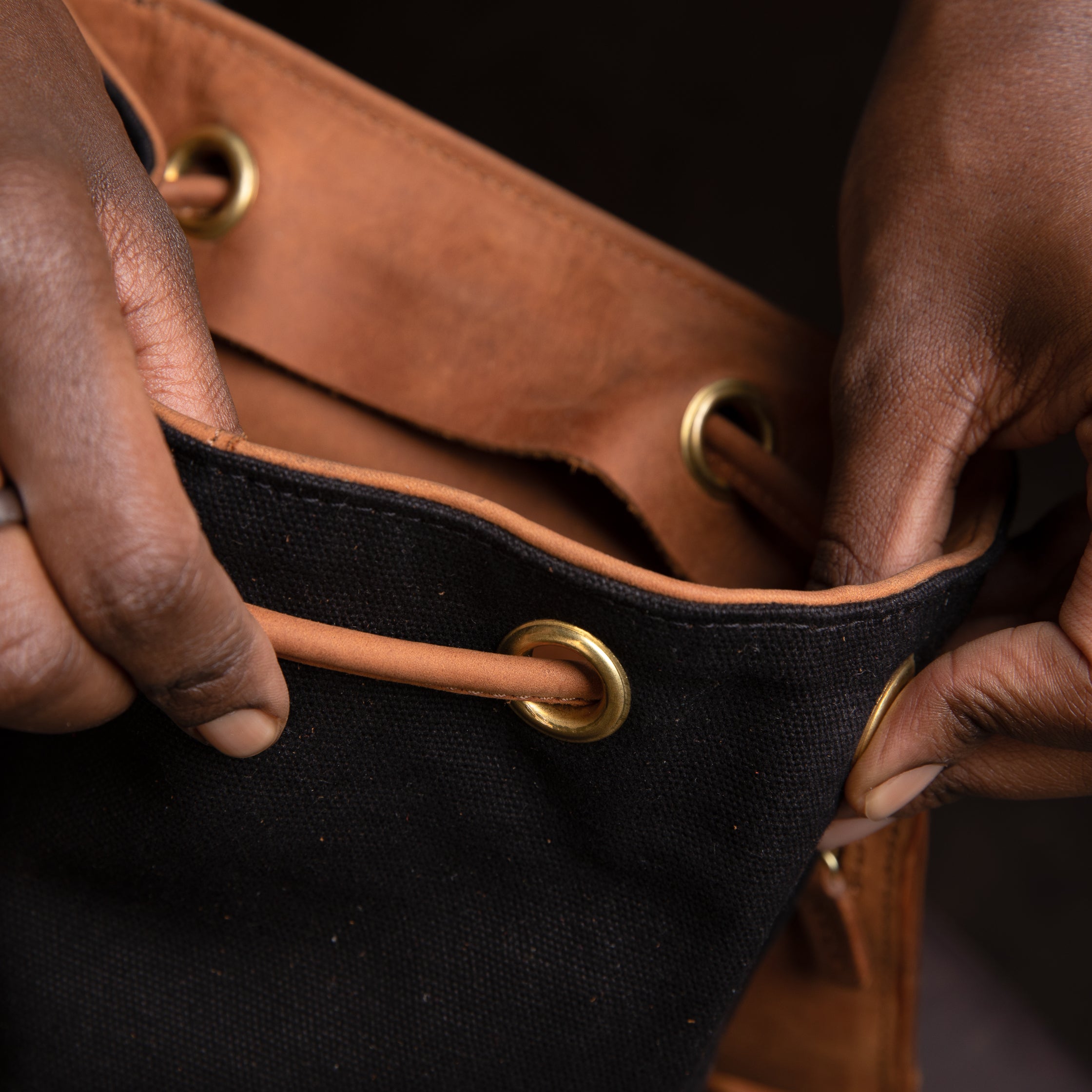 Canvas Cecilia Backpack - Sandstorm Kenya (KE)