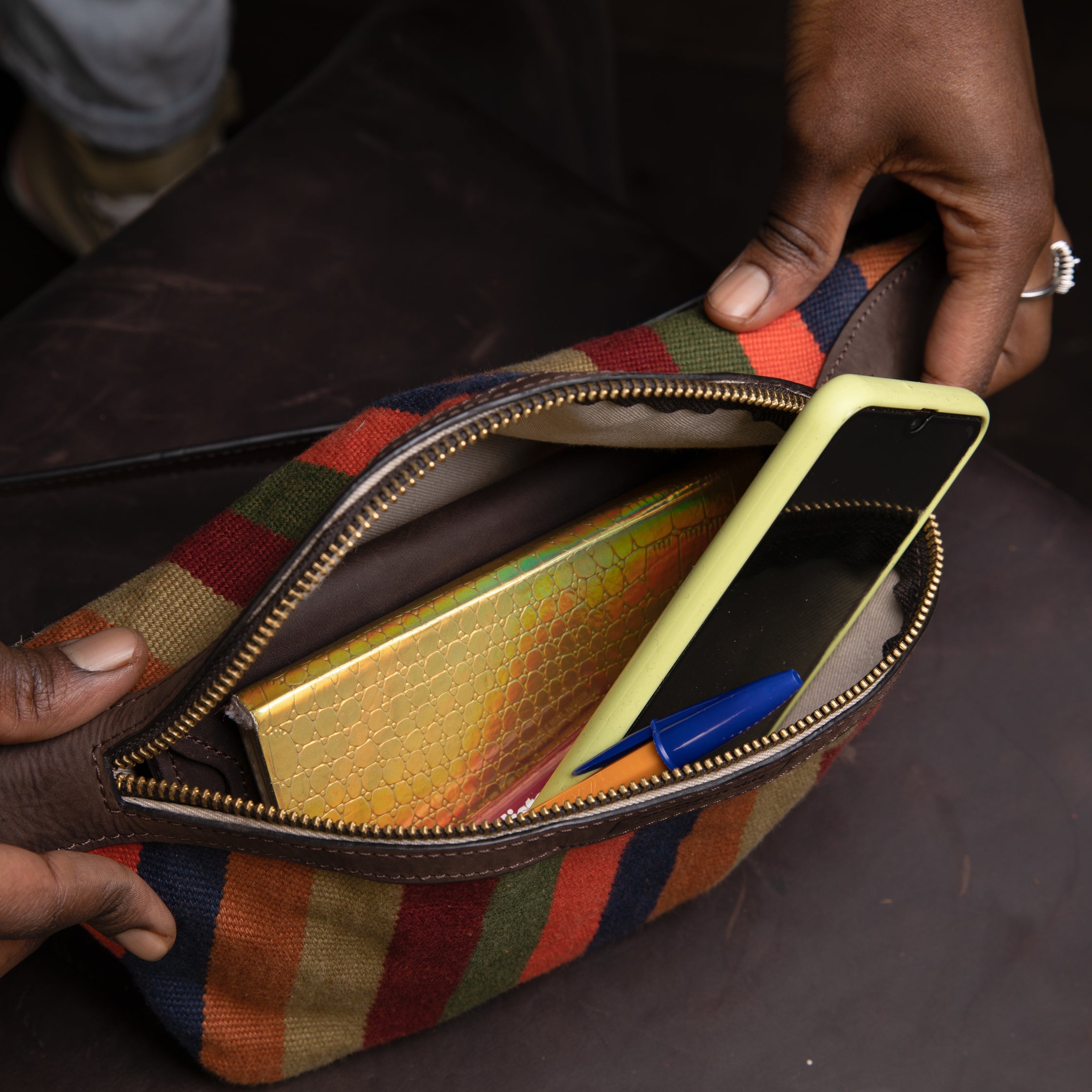 Abode Mercy Belt Bag - Sandstorm Kenya (Intl)