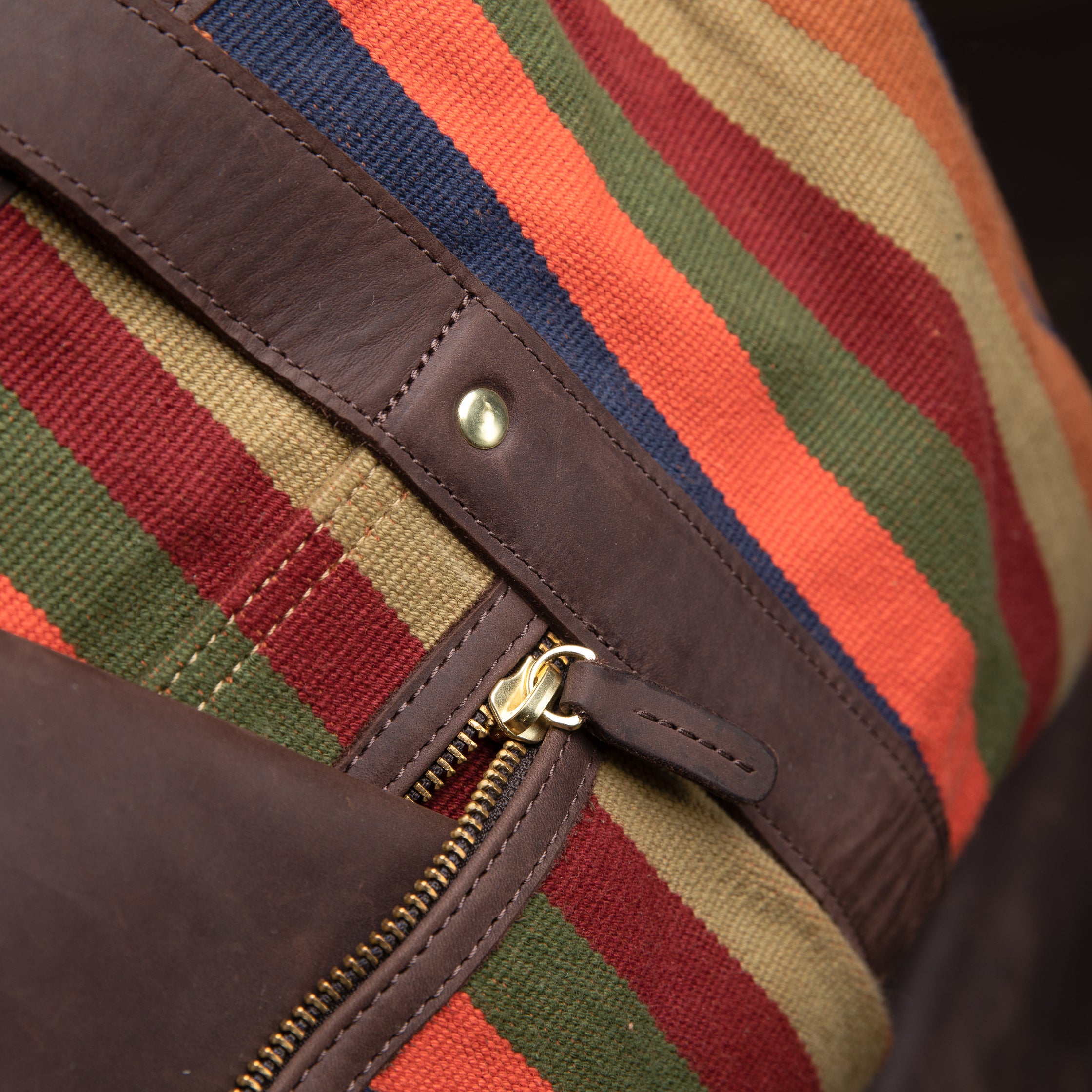 Canvas Abode Explorer - Sandstorm Kenya (KE)