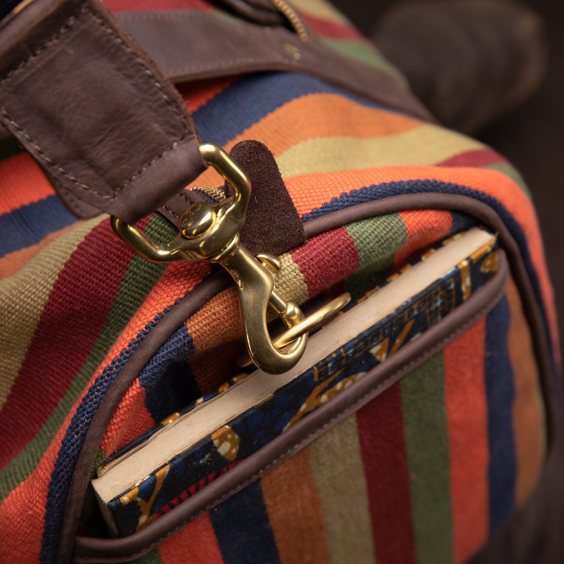 Canvas Abode Explorer - Sandstorm Kenya (KE)