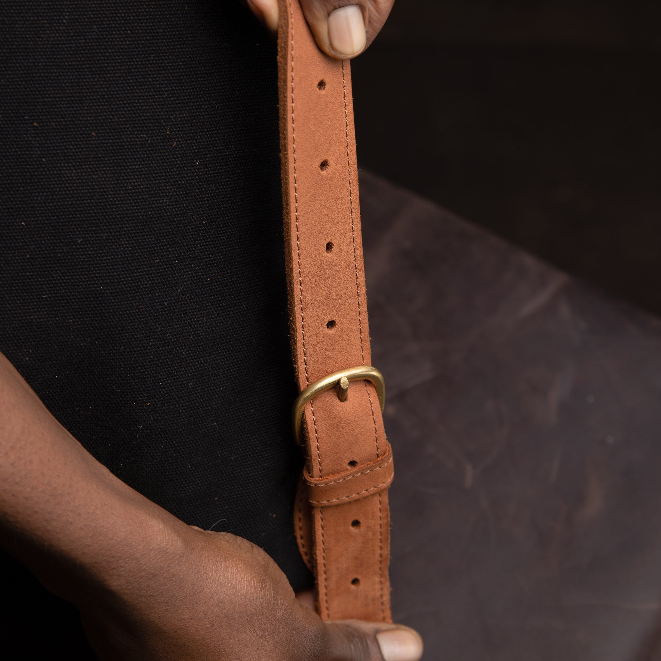 Canvas Christopher - Sandstorm Kenya (KE)