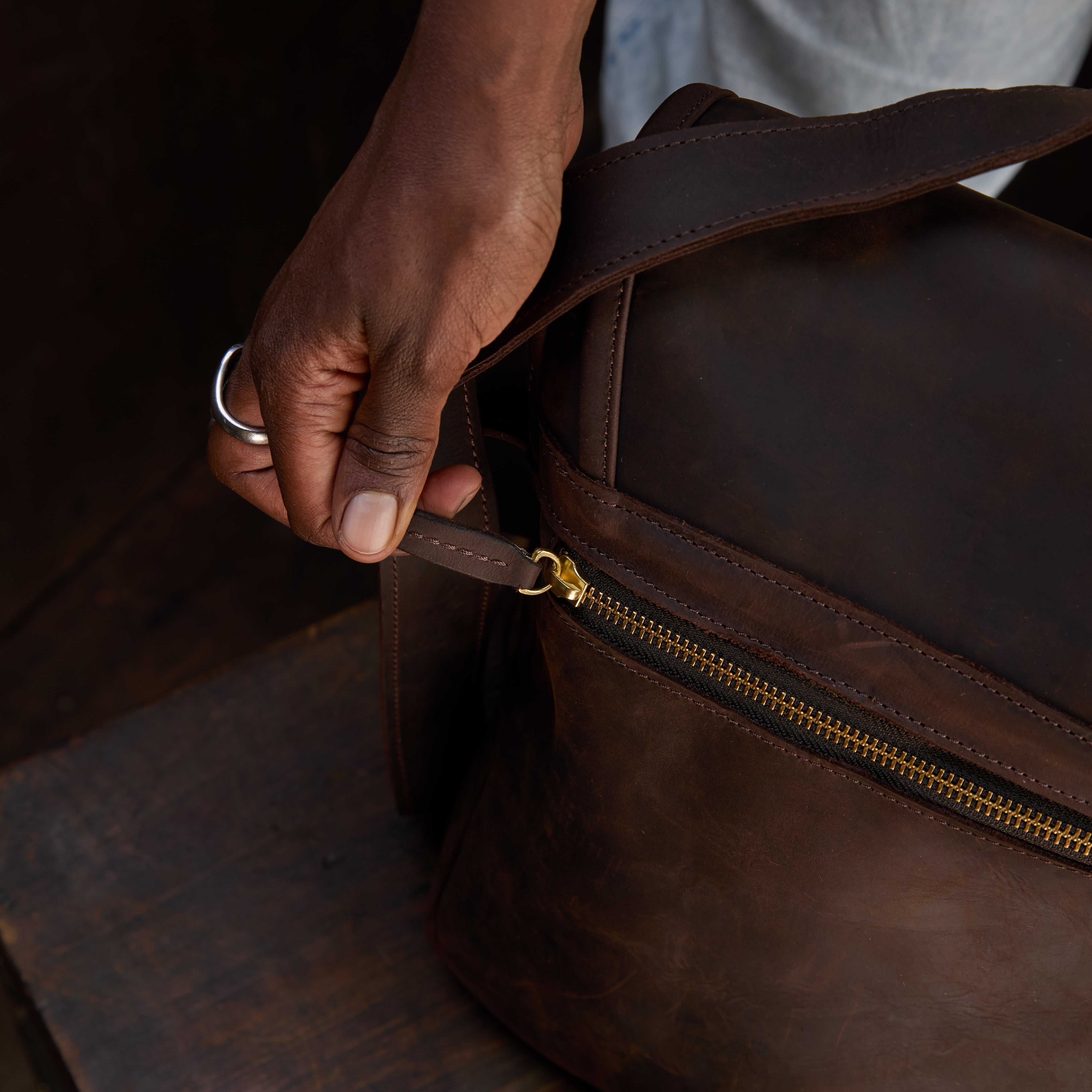 Pull-up Leather Alphonce bag