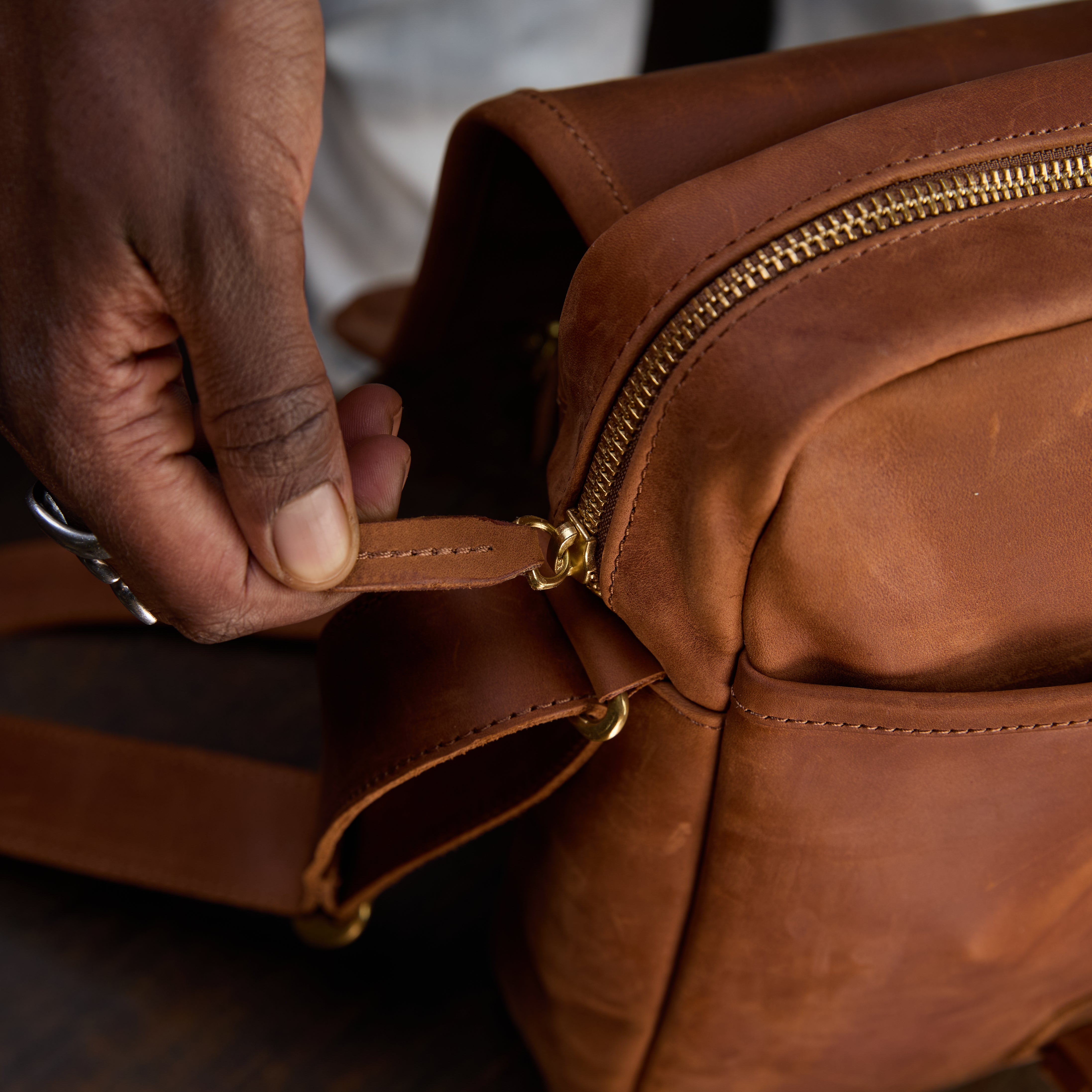 Pull-up Leather Alphonce bag