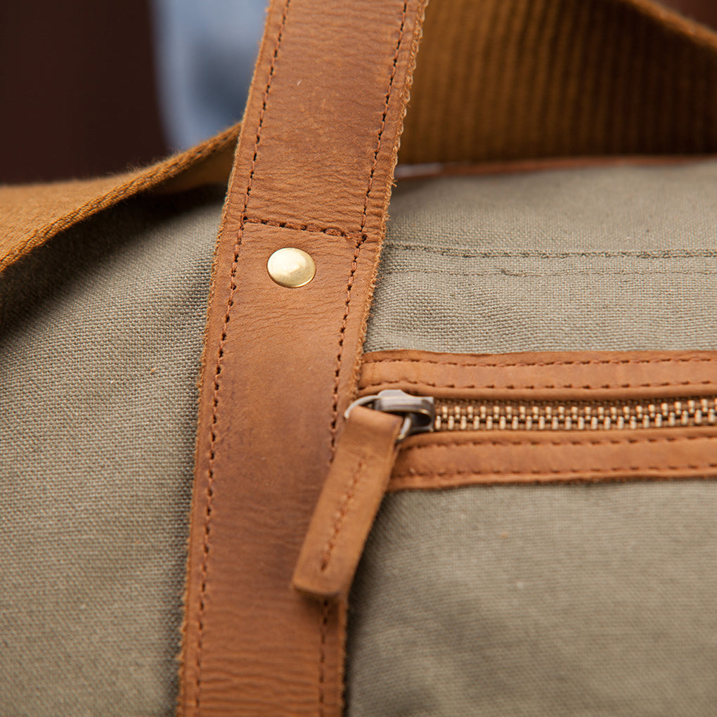 Canvas Explorer Duffle - Small - Sandstorm Kenya (KE)