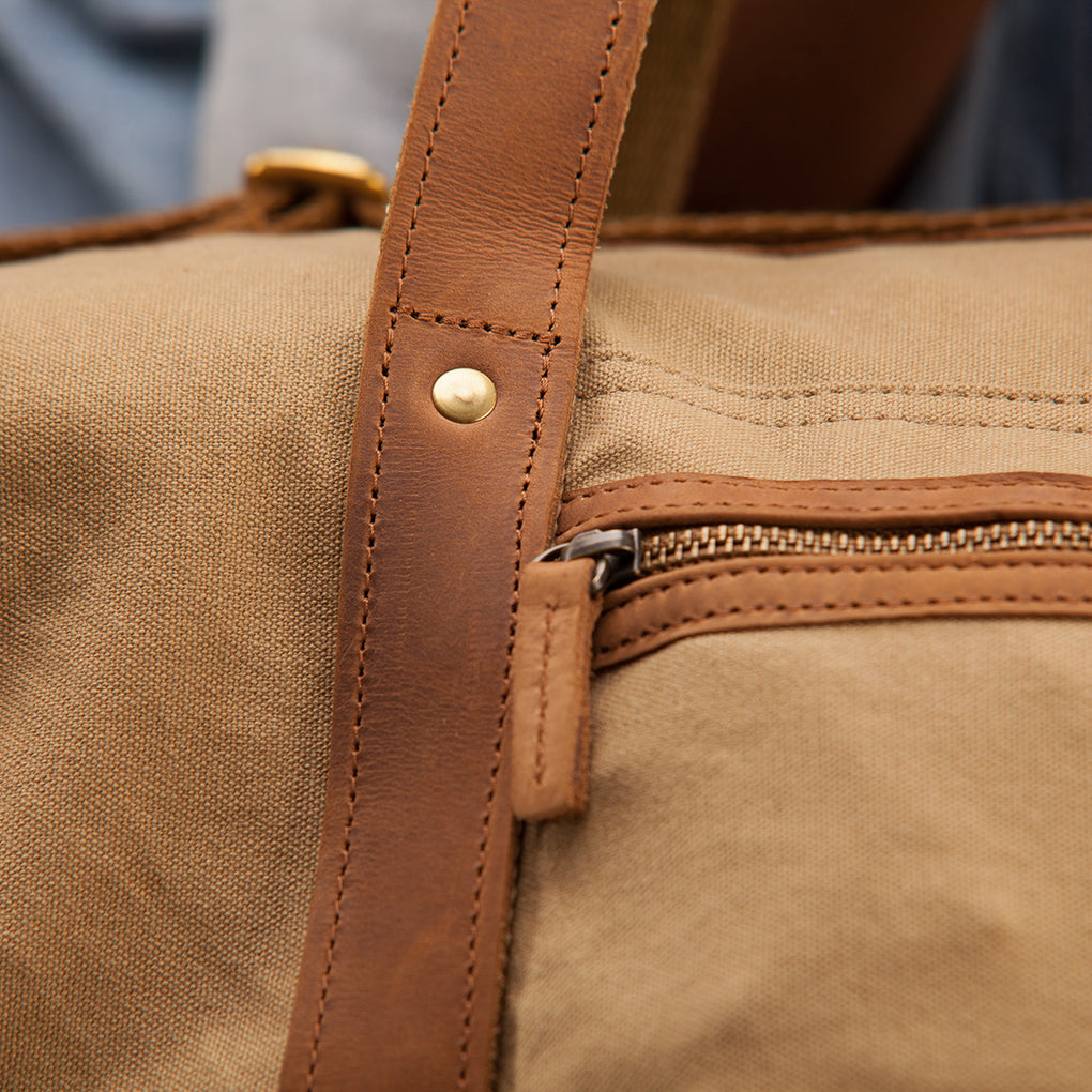 Canvas Explorer Duffle - Small - Sandstorm Kenya (KE)