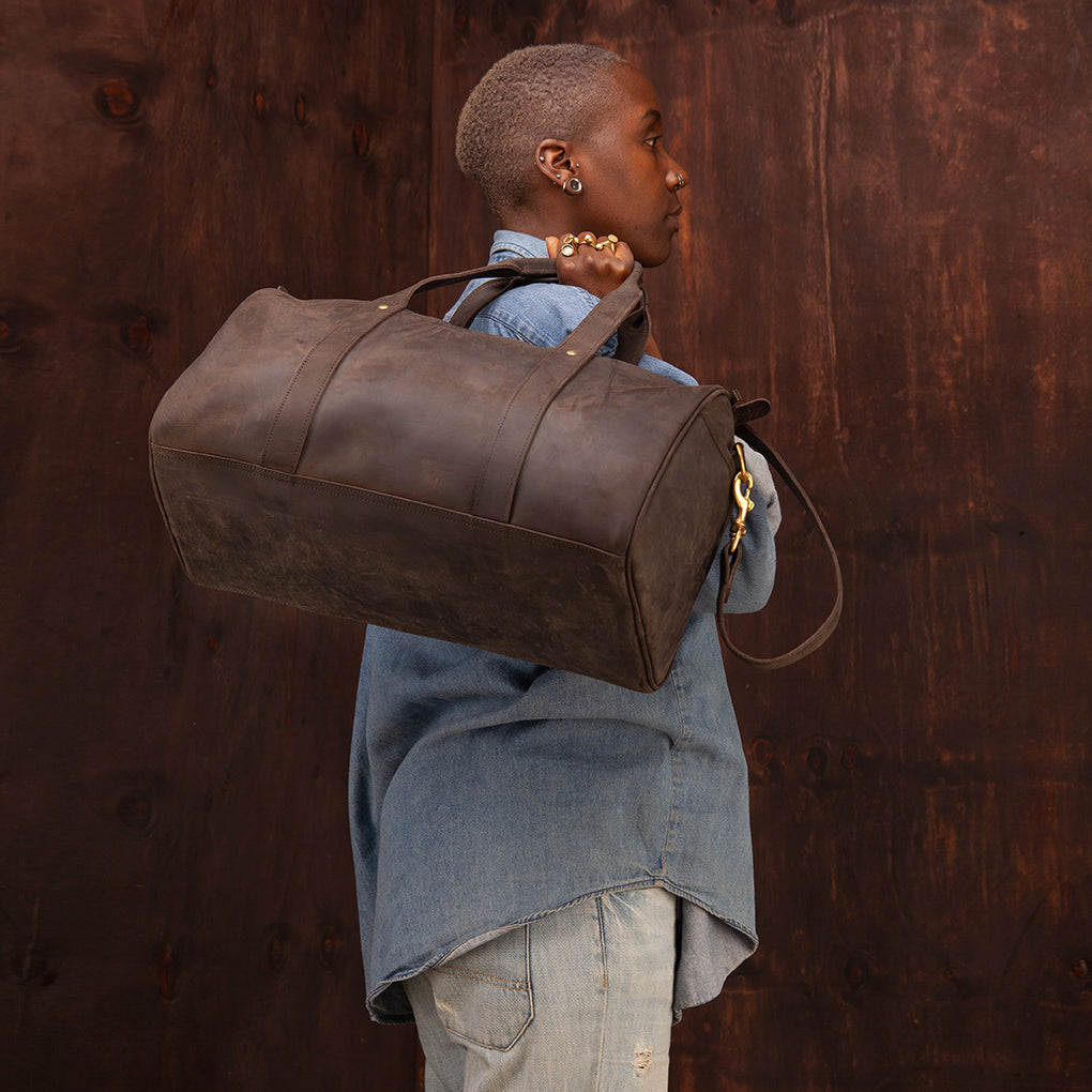 Pull-up Leather Explorer Duffle - Small - Sandstorm Kenya (KE)