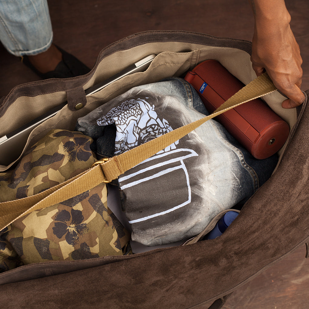 Pull-up Leather Weekender - Large - Sandstorm Kenya (KE)