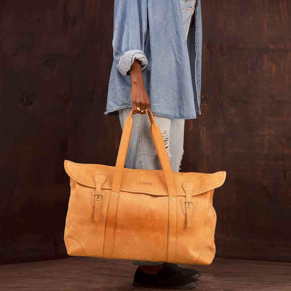 Pull-up Leather Weekender - Large - Sandstorm Kenya (KE)