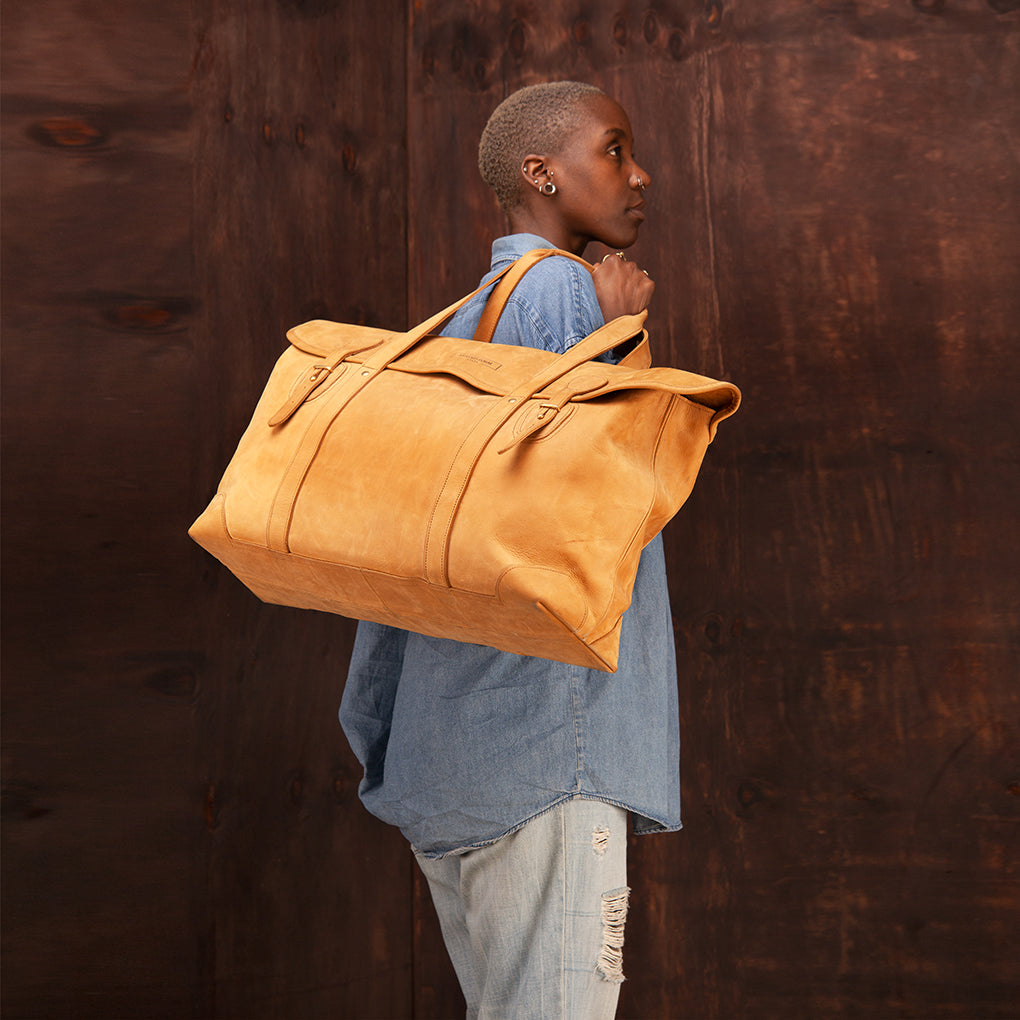 Pull-up Leather Weekender - Large - Sandstorm Kenya (KE)