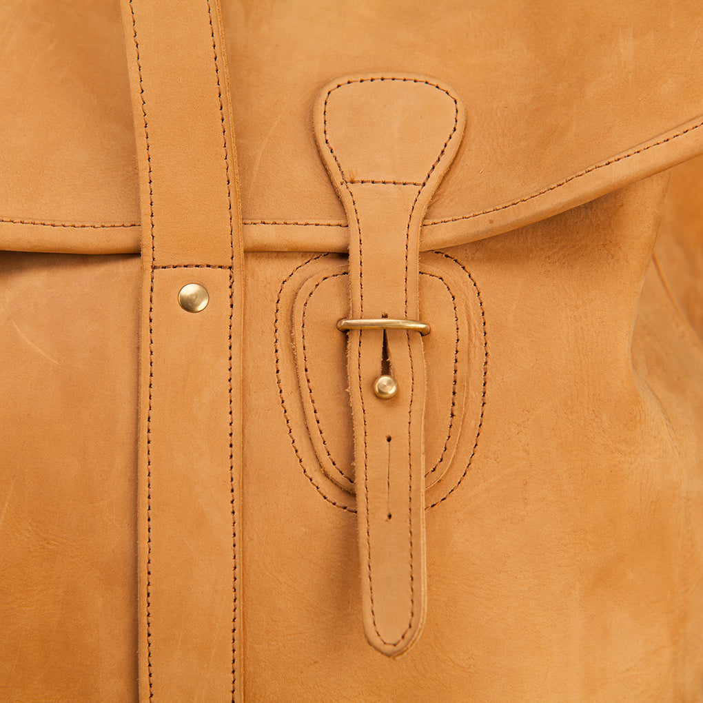 Pull-up Leather Weekender - Large - Sandstorm Kenya (KE)
