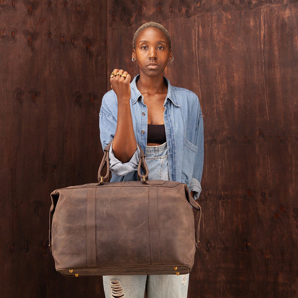 Pull-up Leather Odyssey Weekend Bag - Large - Sandstorm Kenya (KE)