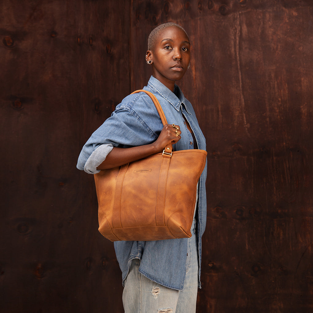 Pull-up Leather Everlyne Tote - Sandstorm Kenya (KE)