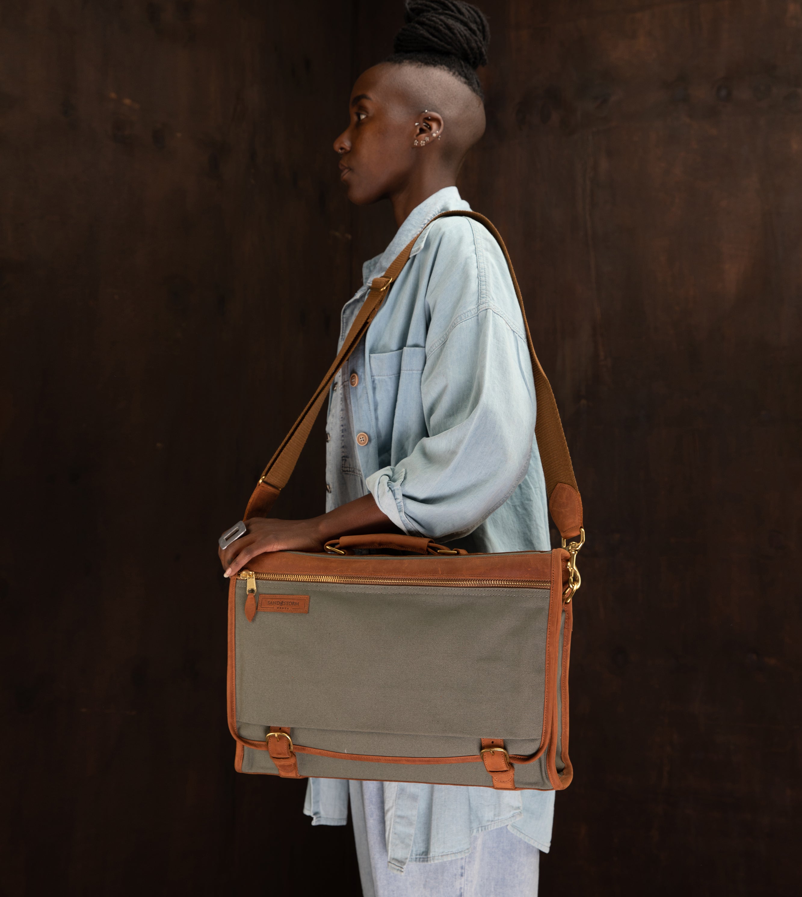 Canvas Executive Briefcase - Sandstorm Kenya (KE)