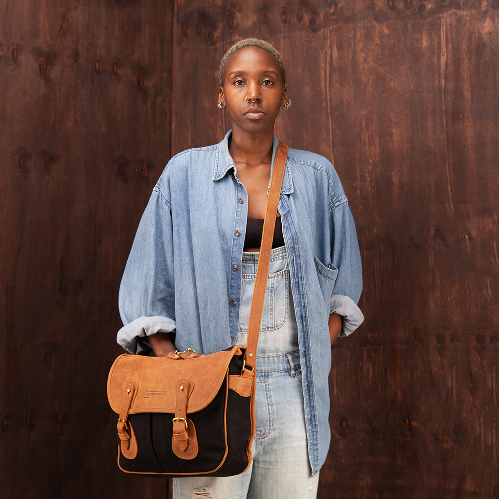 Canvas Dominic Satchel - Sandstorm Kenya (KE)