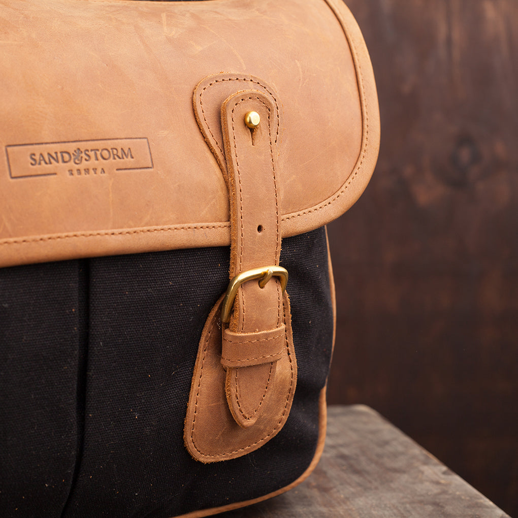 Canvas Dominic Satchel - Sandstorm Kenya (KE)