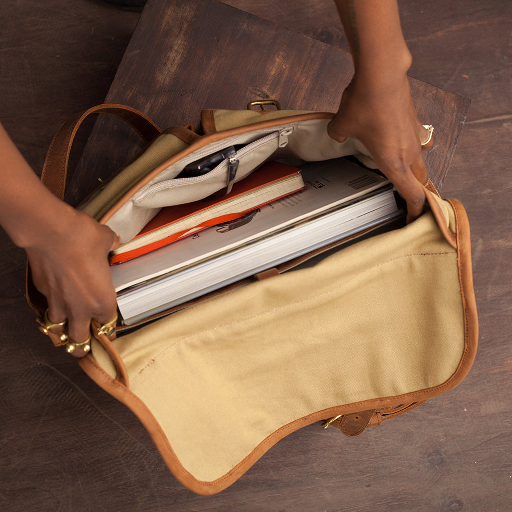 Canvas Dominic Satchel - Sandstorm Kenya (KE)
