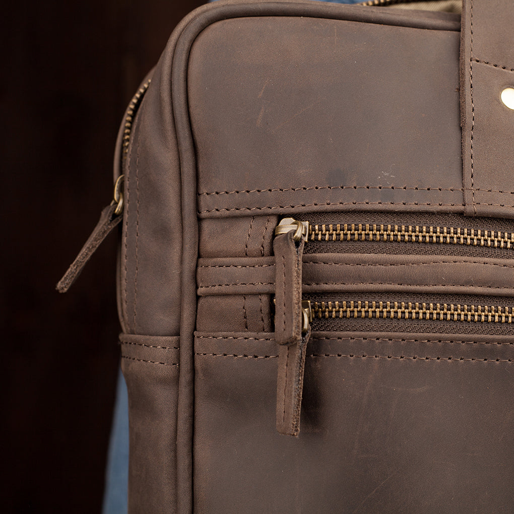 Pull-up Leather Sylvester Work Bag - Sandstorm Kenya (KE)