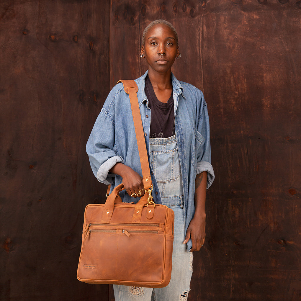 Pull-up Leather Sylvester Work Bag - Sandstorm Kenya (KE)