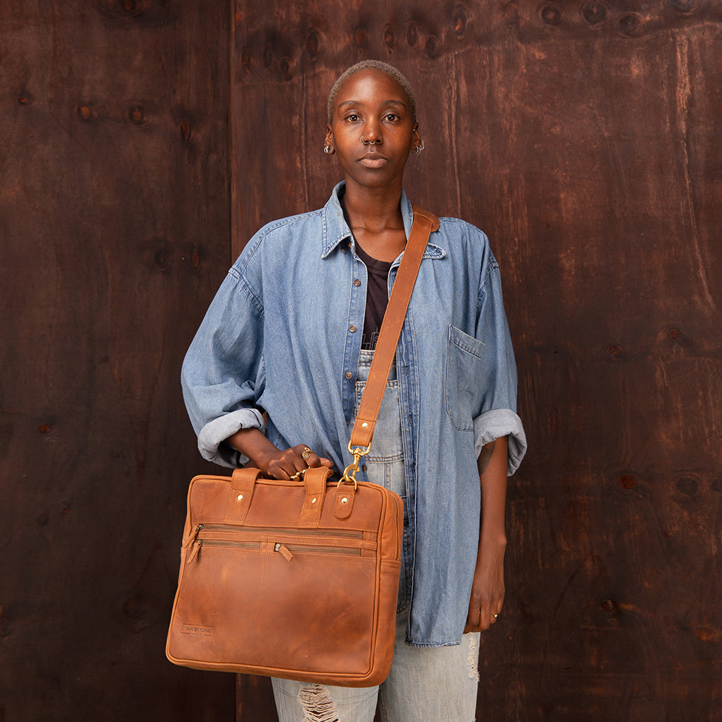 Pull-up Leather Sylvester Work Bag - Sandstorm Kenya (KE)