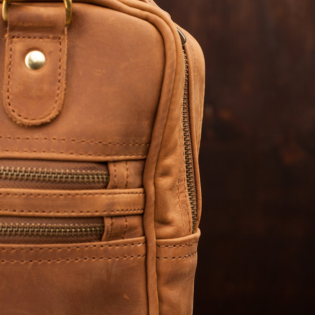 Pull-up Leather Sylvester Work Bag - Sandstorm Kenya (KE)