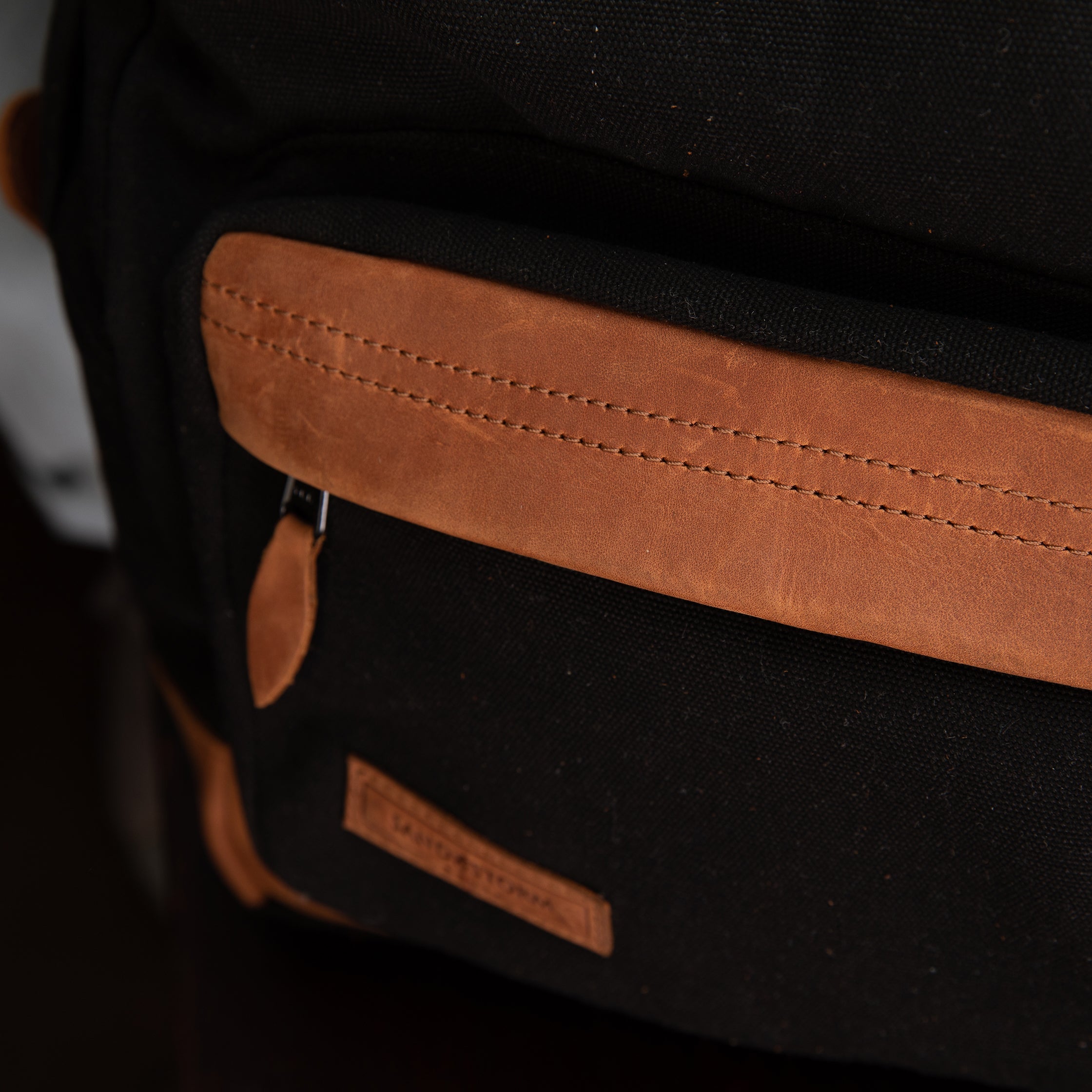 Canvas Hillary Backpack - Sandstorm Kenya (KE)