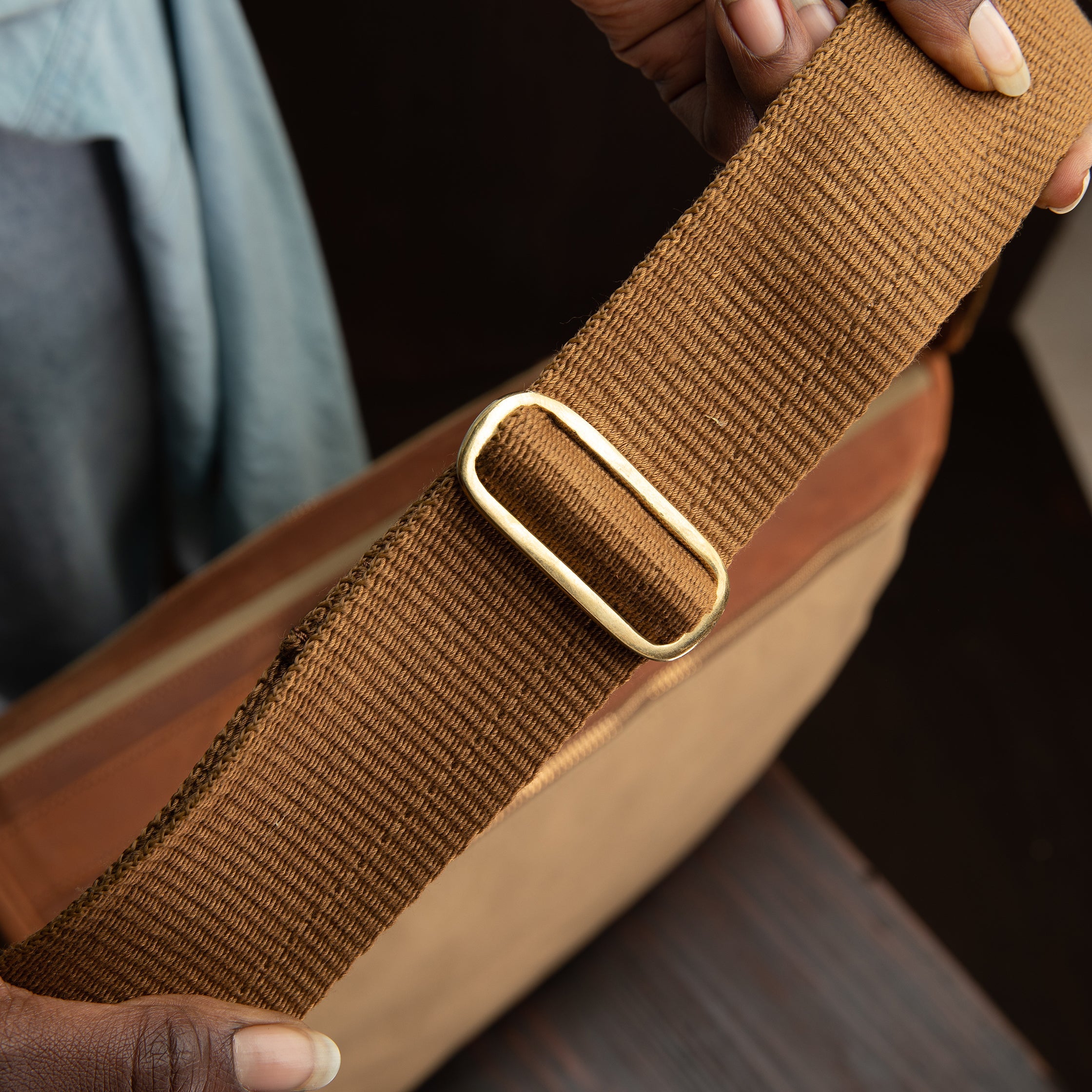 Canvas Executive Briefcase - Sandstorm Kenya (KE)