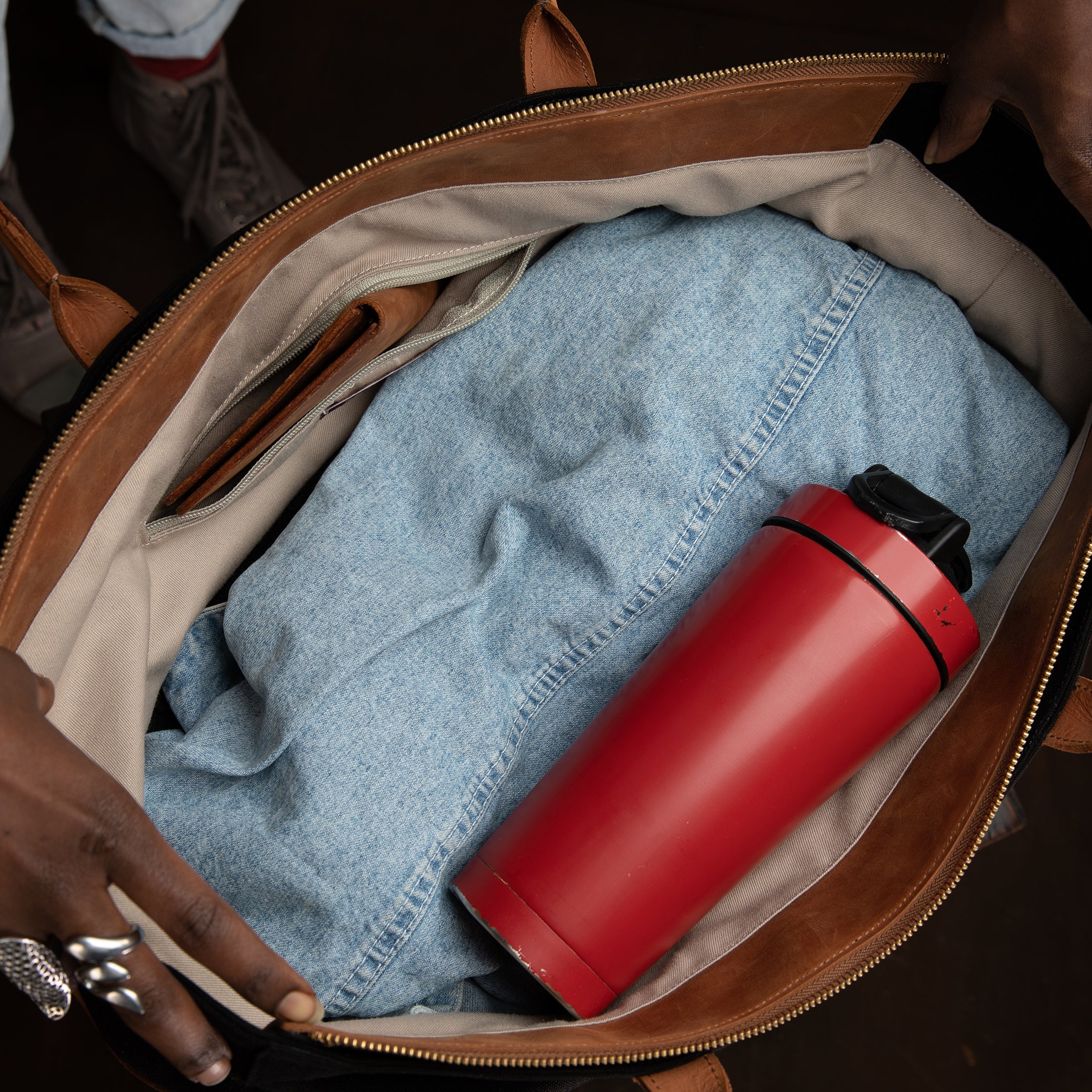Canvas Faith Weekender - Sandstorm Kenya (KE)