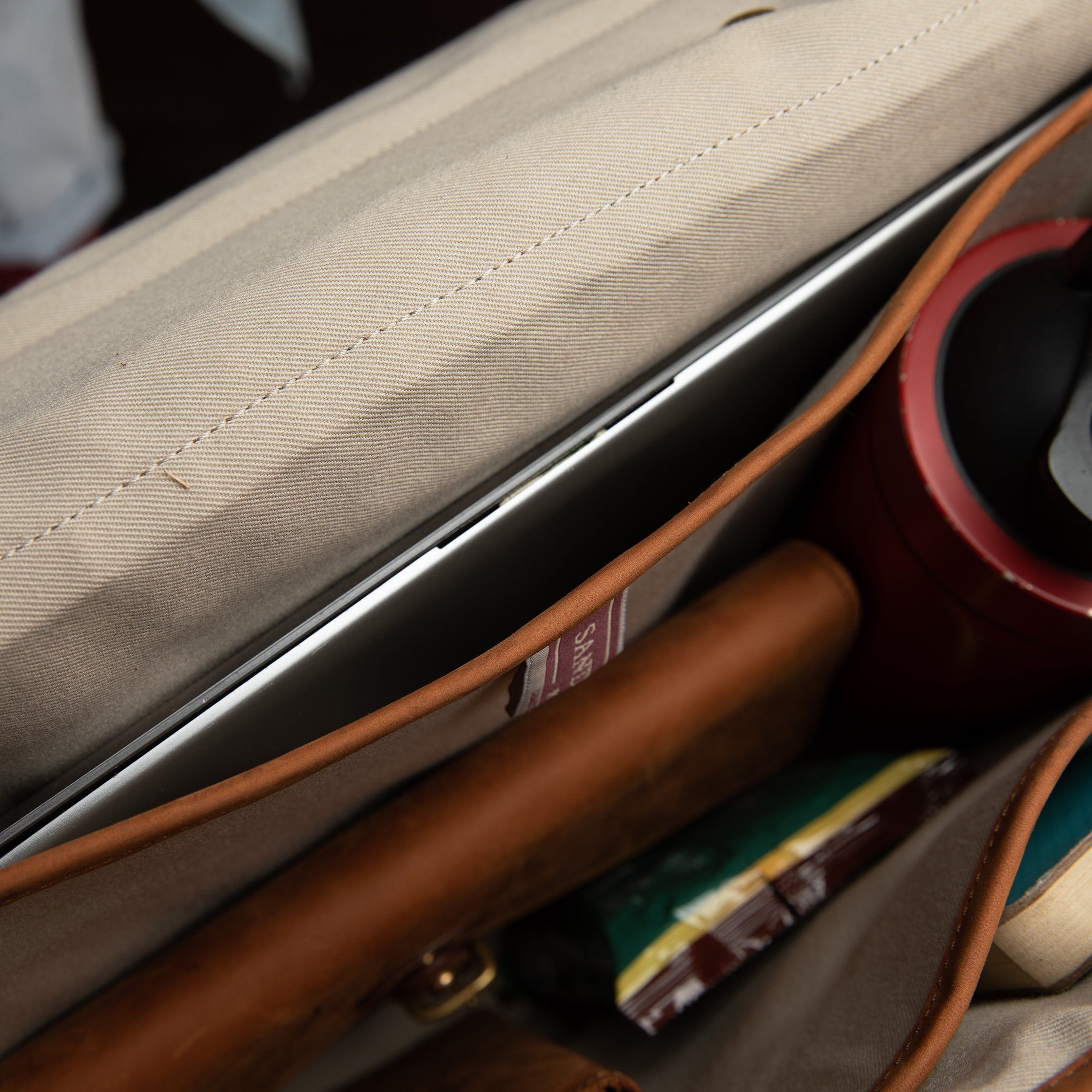 Canvas Executive Briefcase - Sandstorm Kenya (KE)