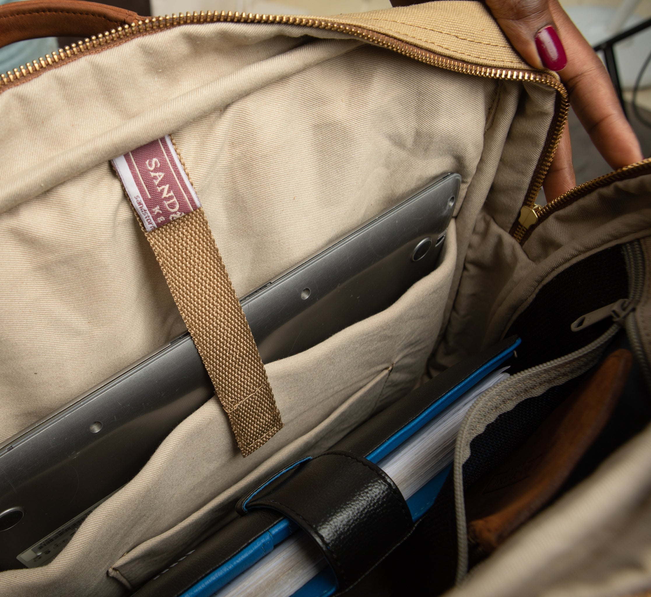Canvas Sylvester Work Bag - Sandstorm Kenya (KE)