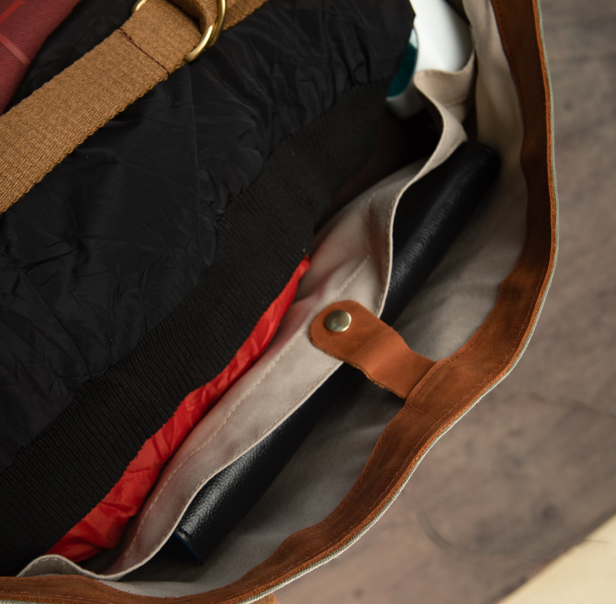 Canvas Weekender - Large - Sandstorm Kenya (KE)