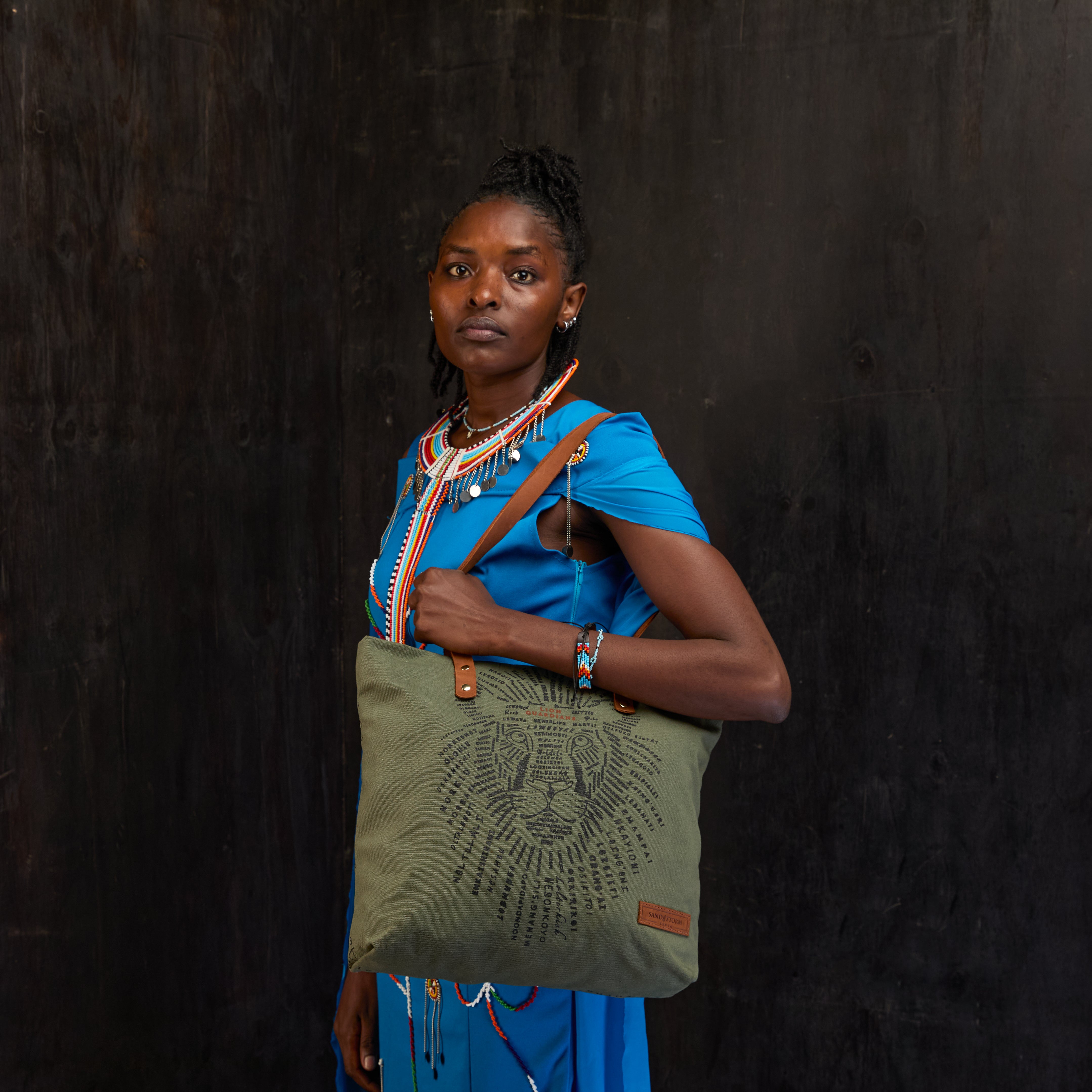 Dorothy tote x Lion Guardian (Bond)