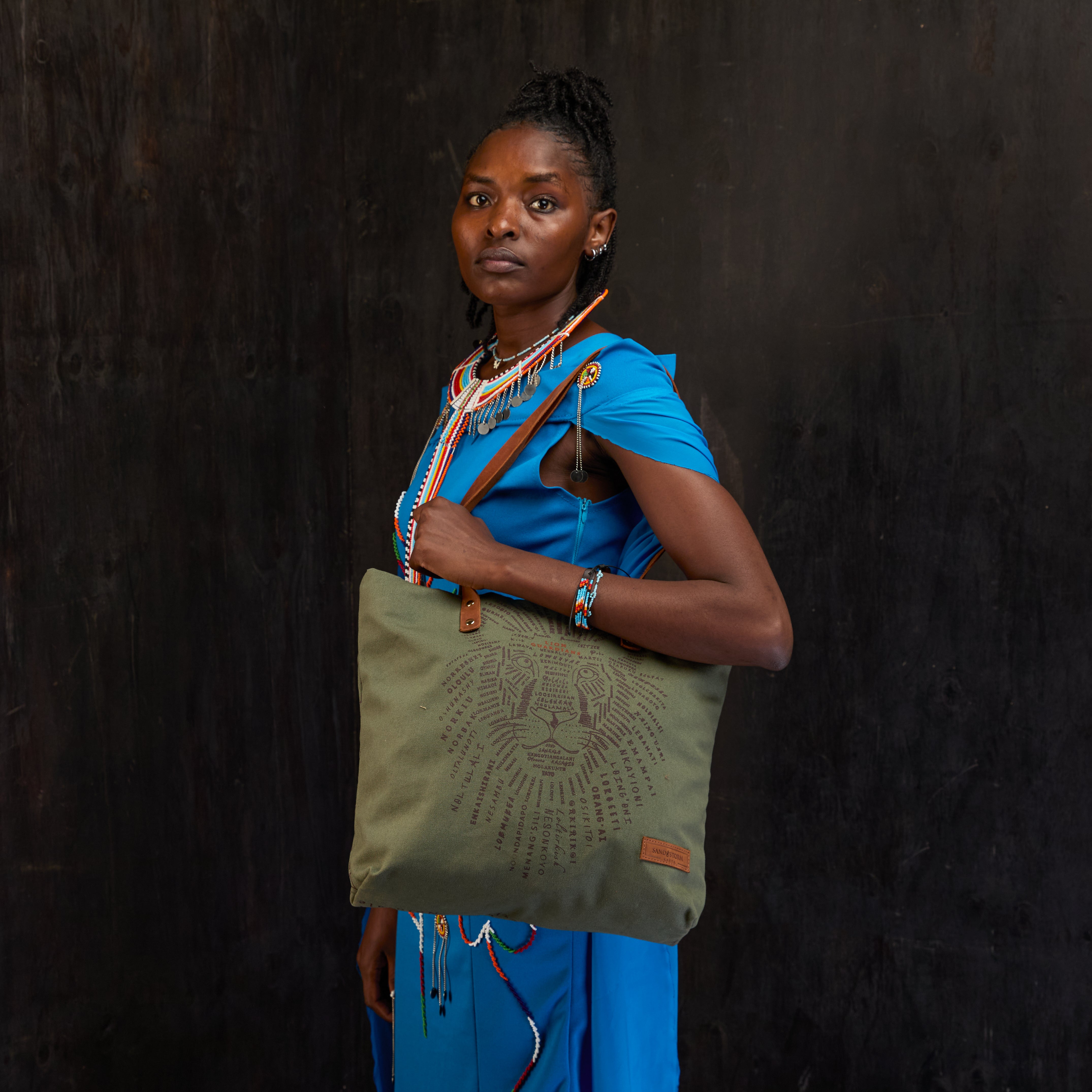 Dorothy tote x Lion Guardian (Bond)