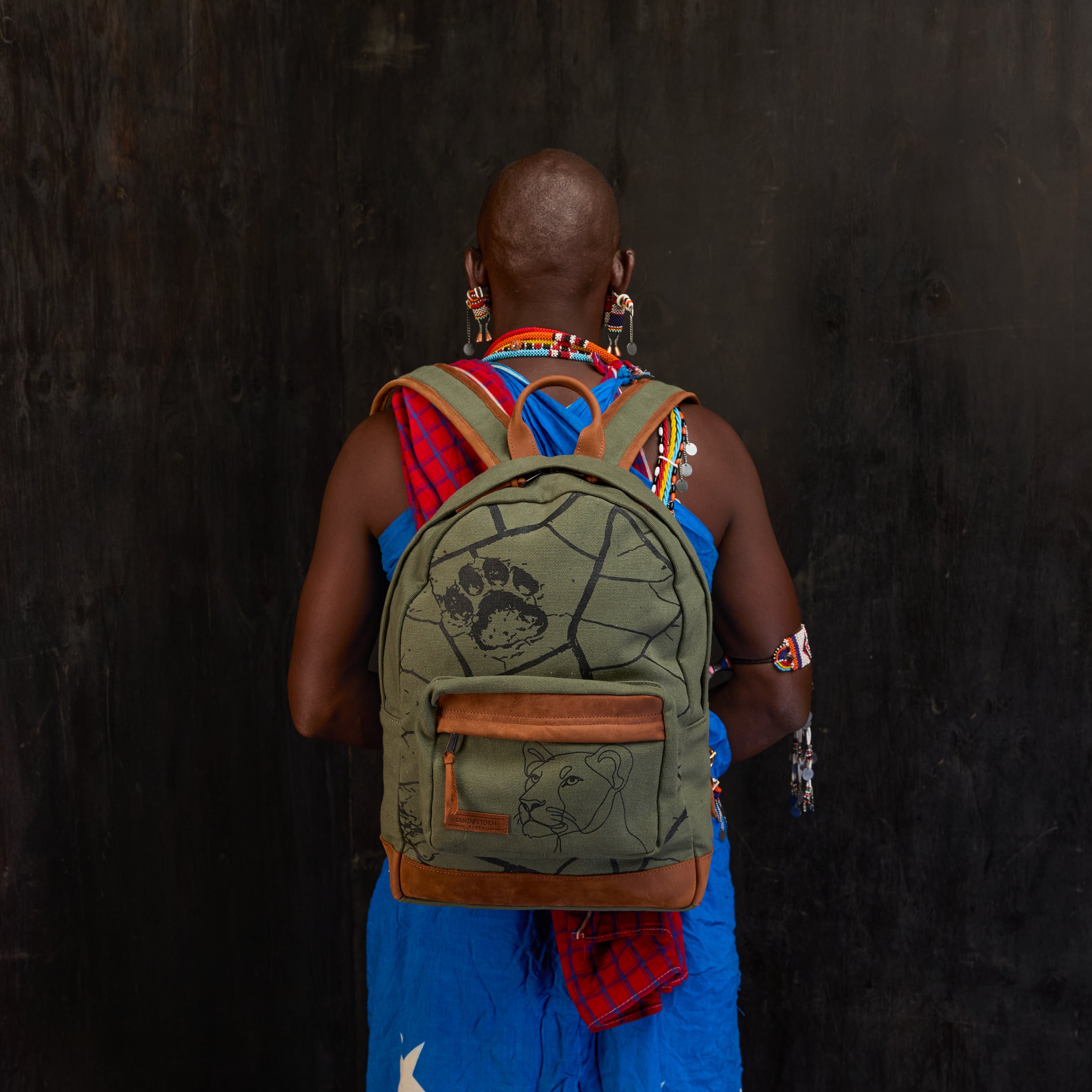 Canvas Hillary Backpack x Lion Guardian