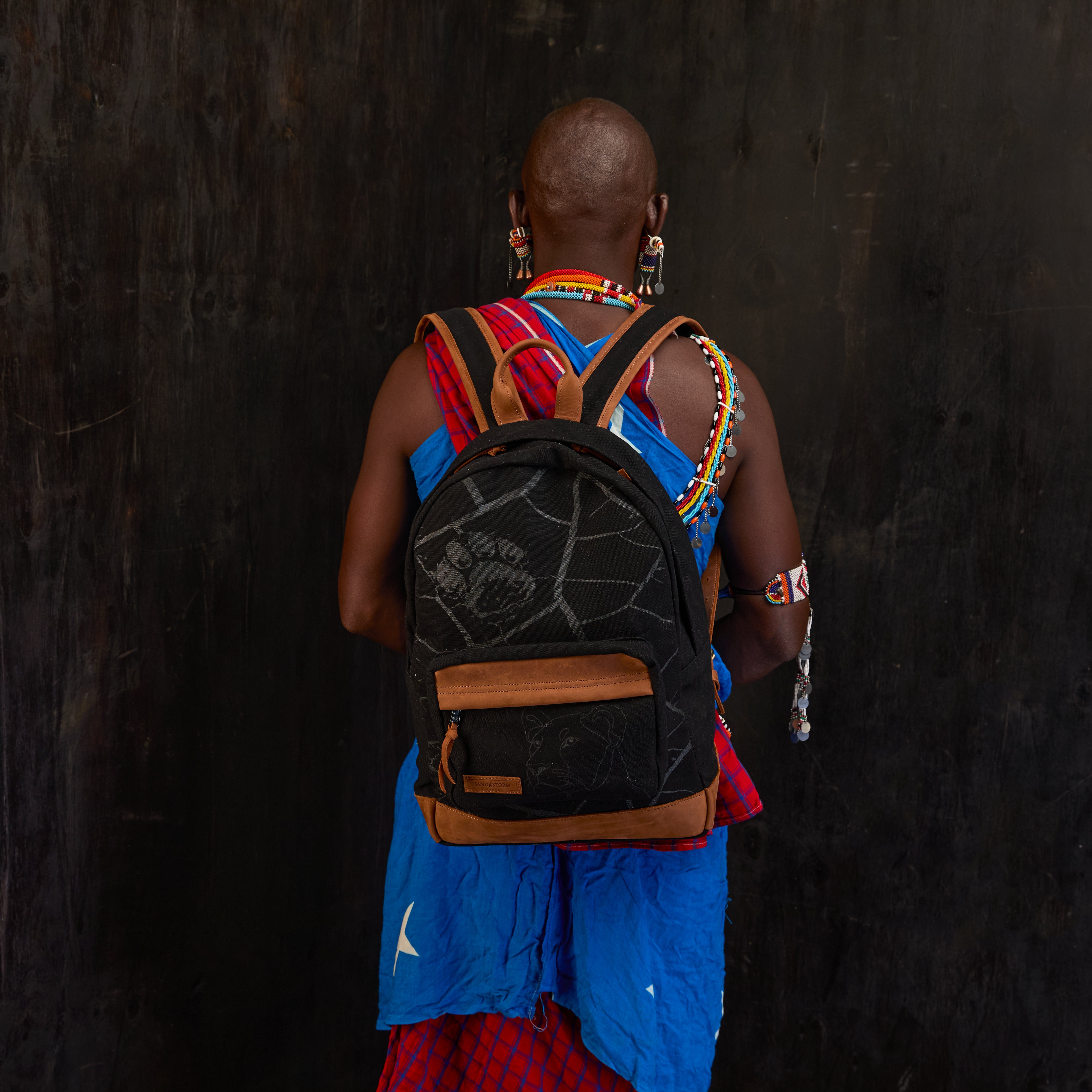 Canvas Hillary Backpack x Lion Guardian