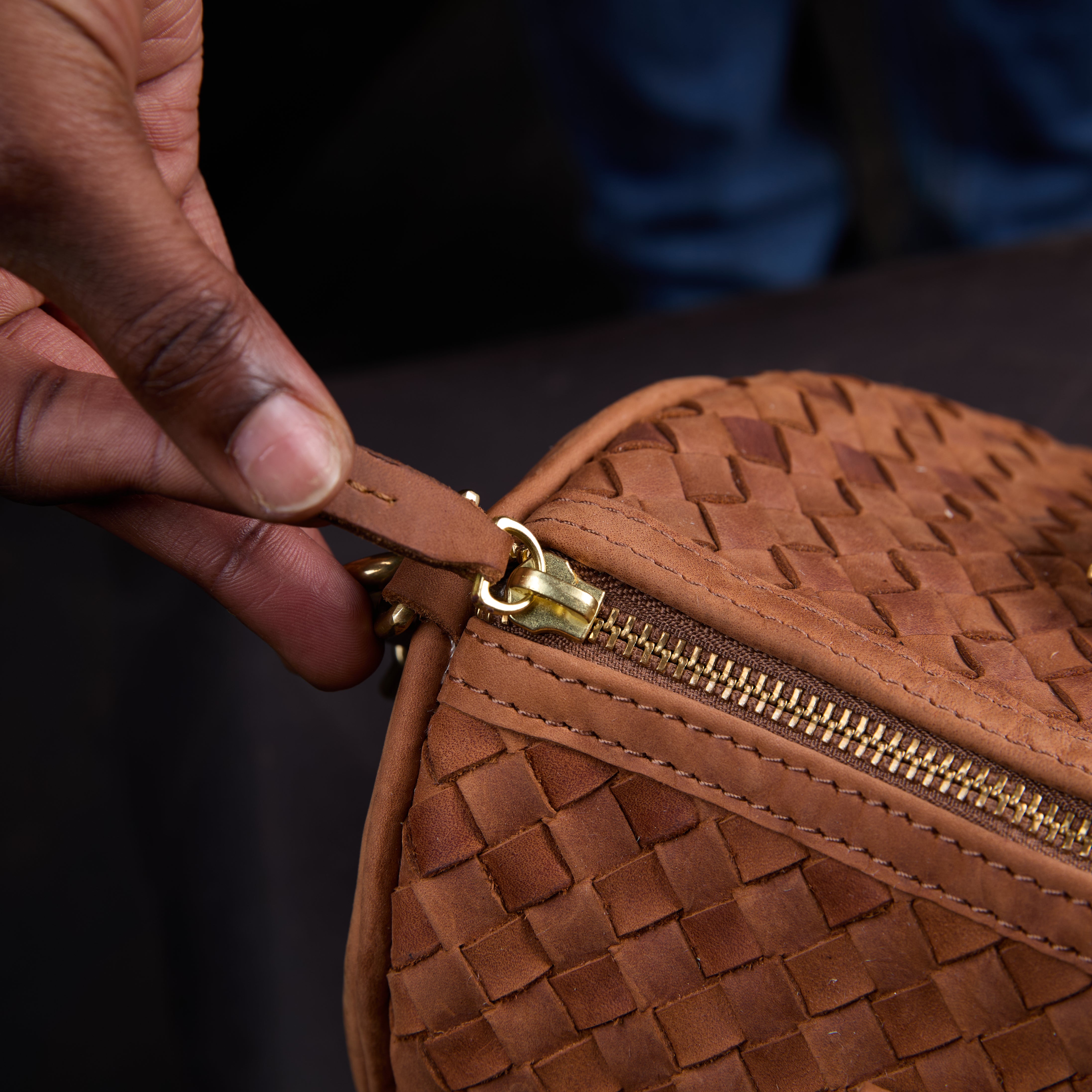 Pull-up Leather Virginia Bag Woven