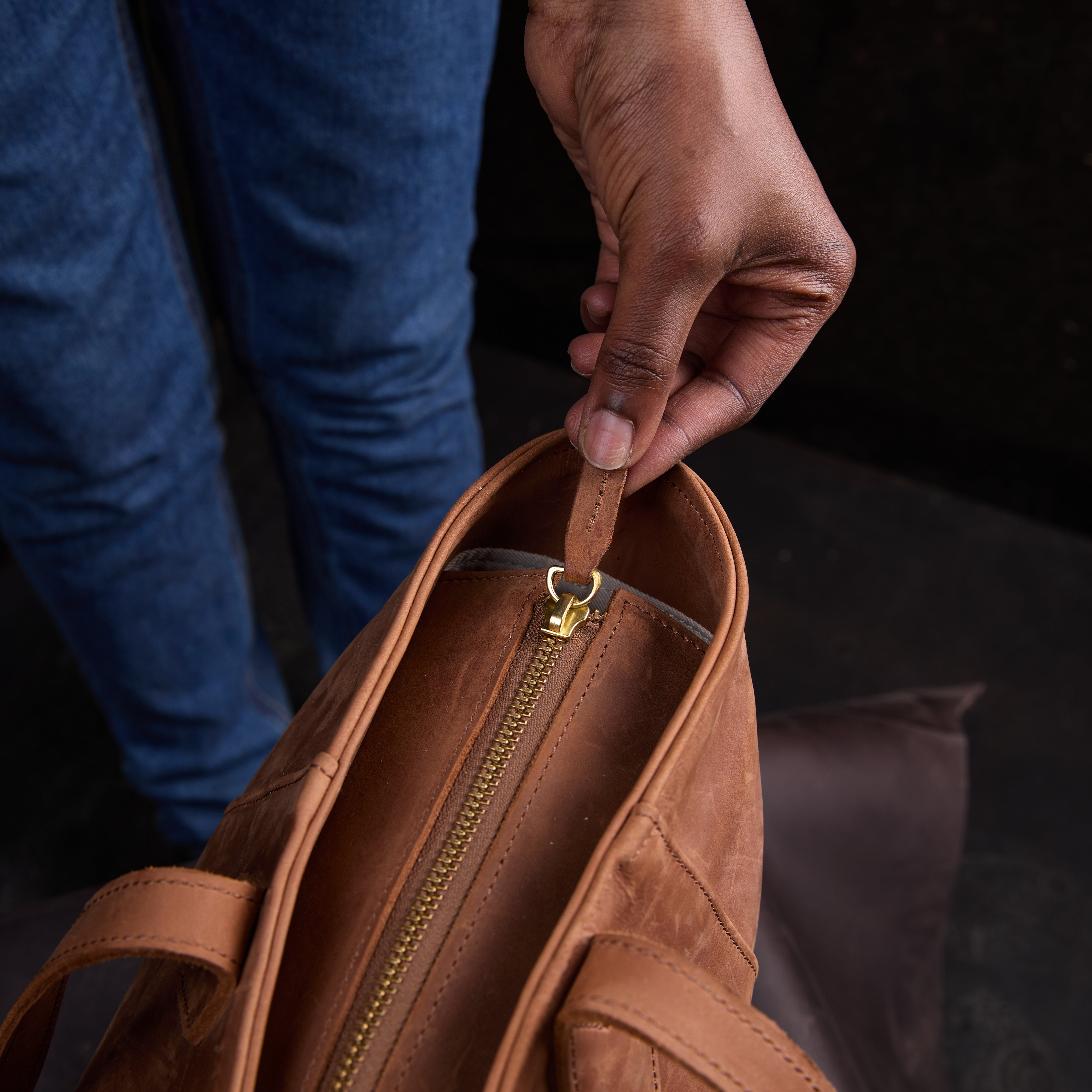 Pull-up Leather Faith tote