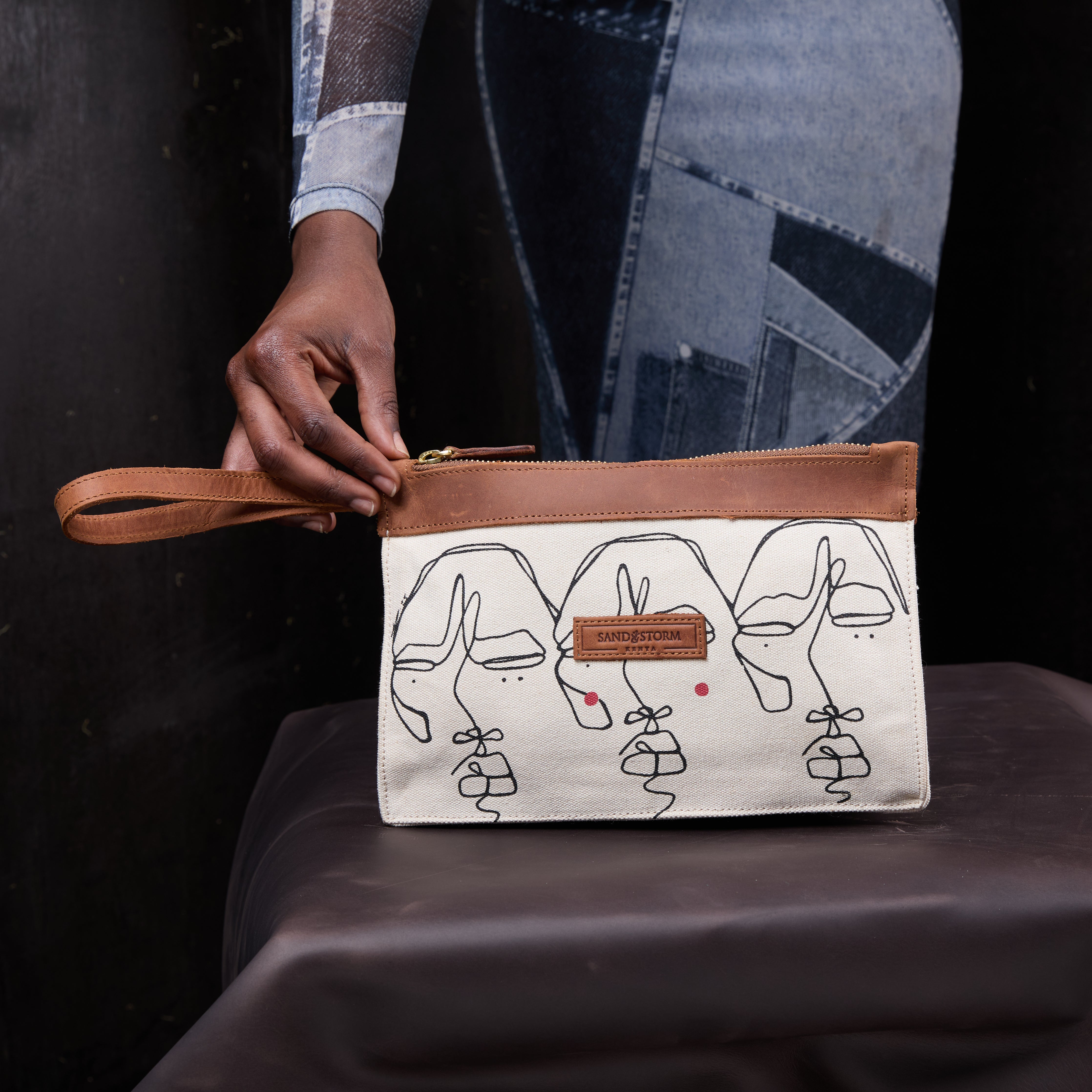 Canvas Agnes Pouch Sita Print x EndoSquared