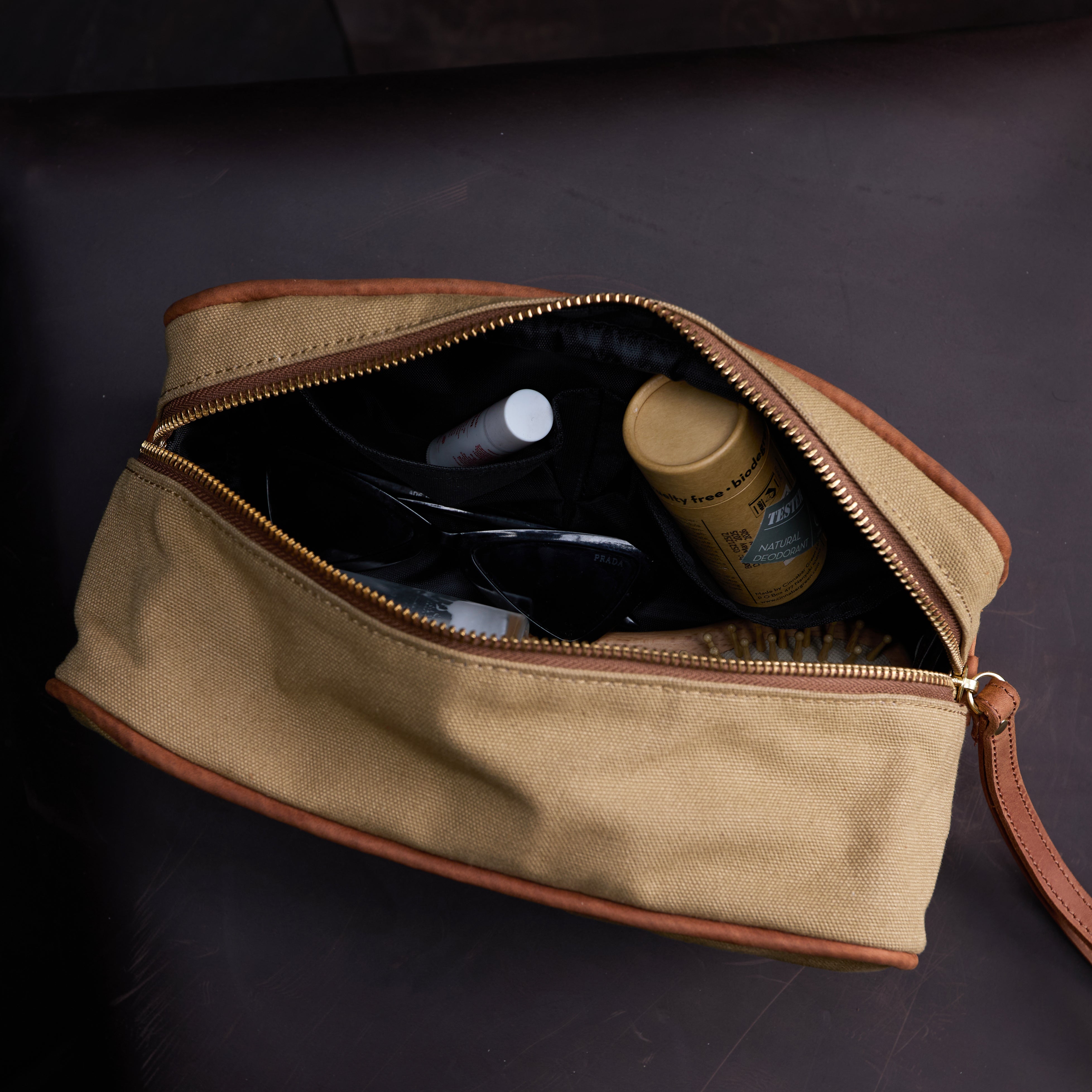 Canvas Weekend Washbag