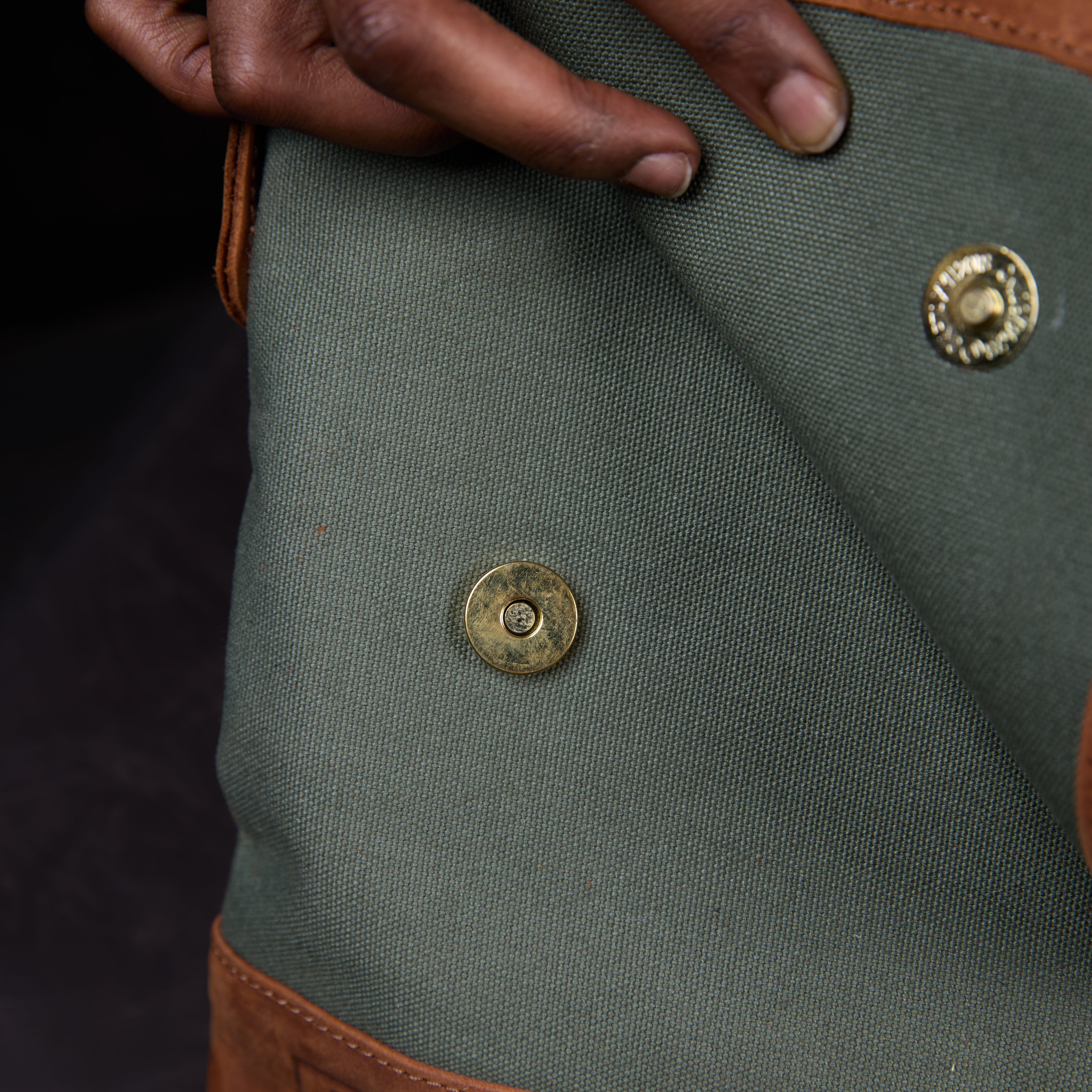 Canvas Millicent Crossbody