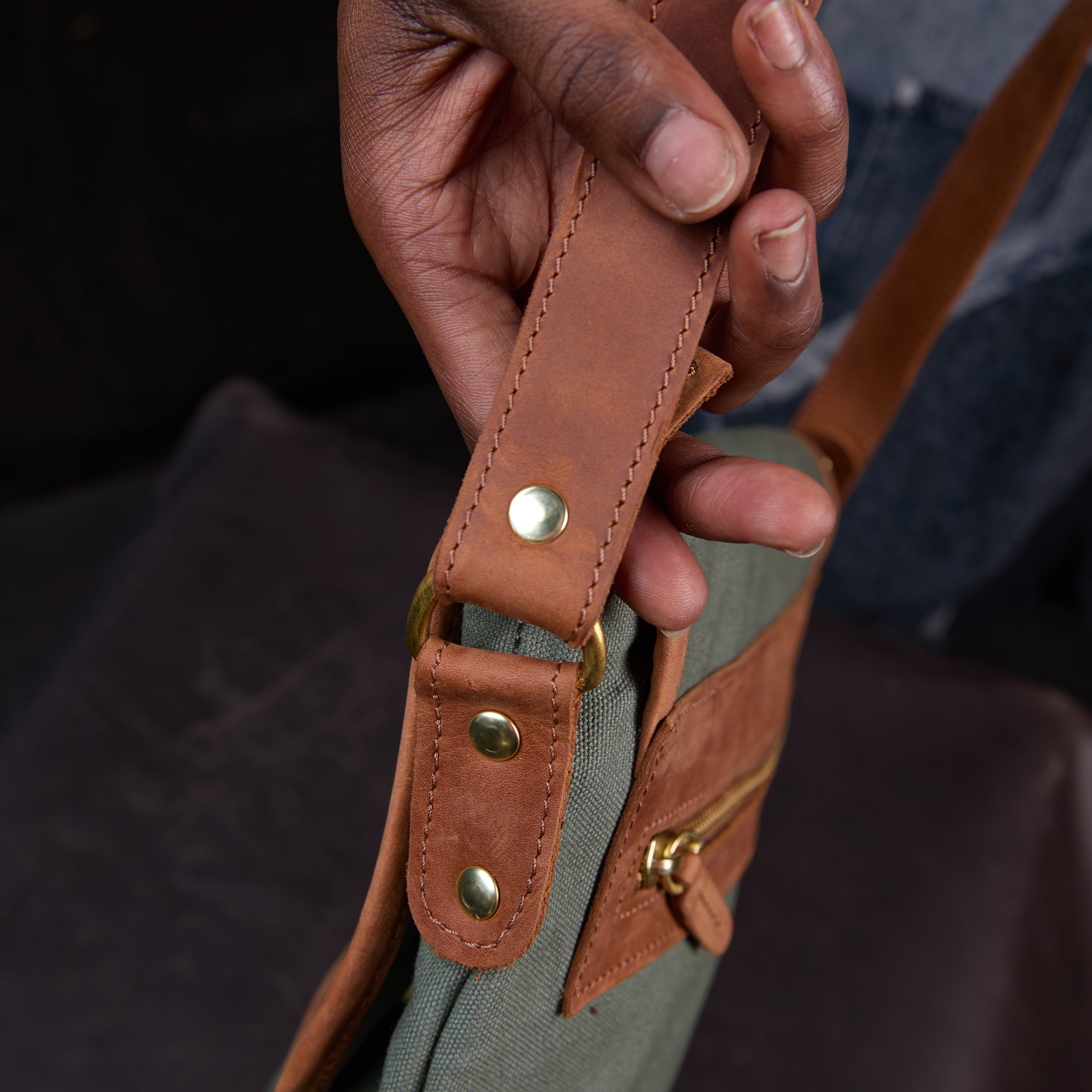 Canvas Millicent Crossbody