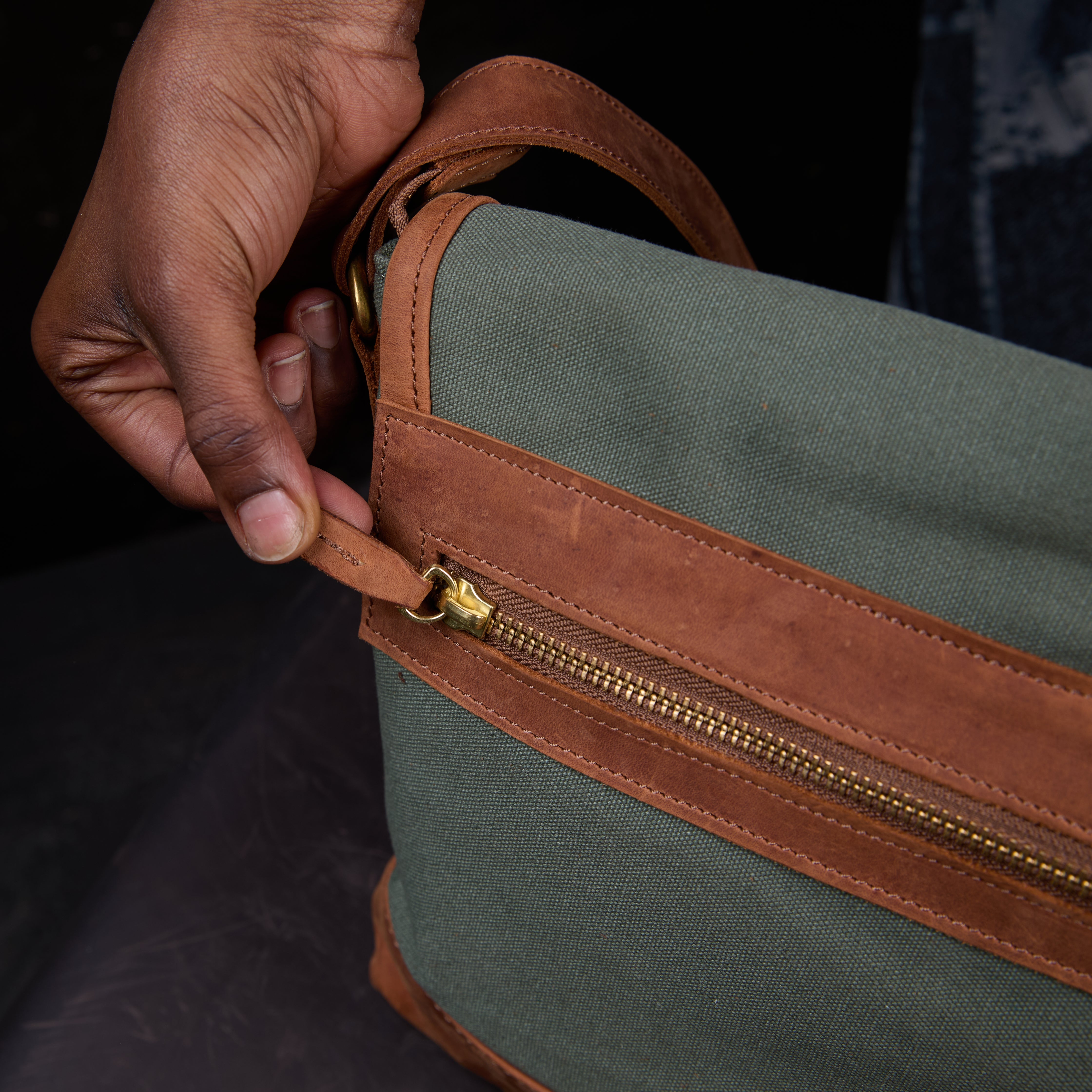 Canvas Millicent Crossbody